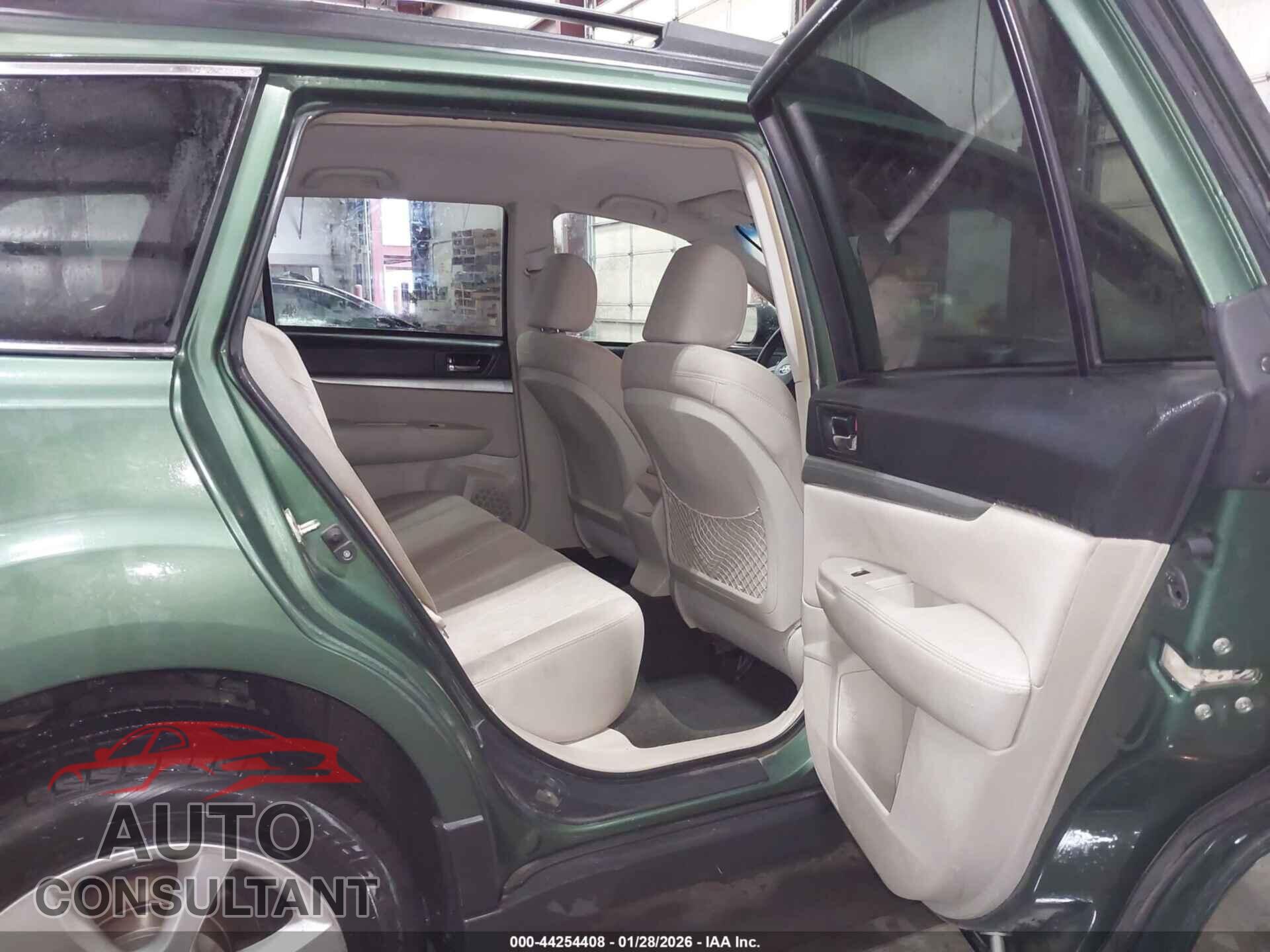 SUBARU OUTBACK 2014 - 4S4BRBCC4E3234854