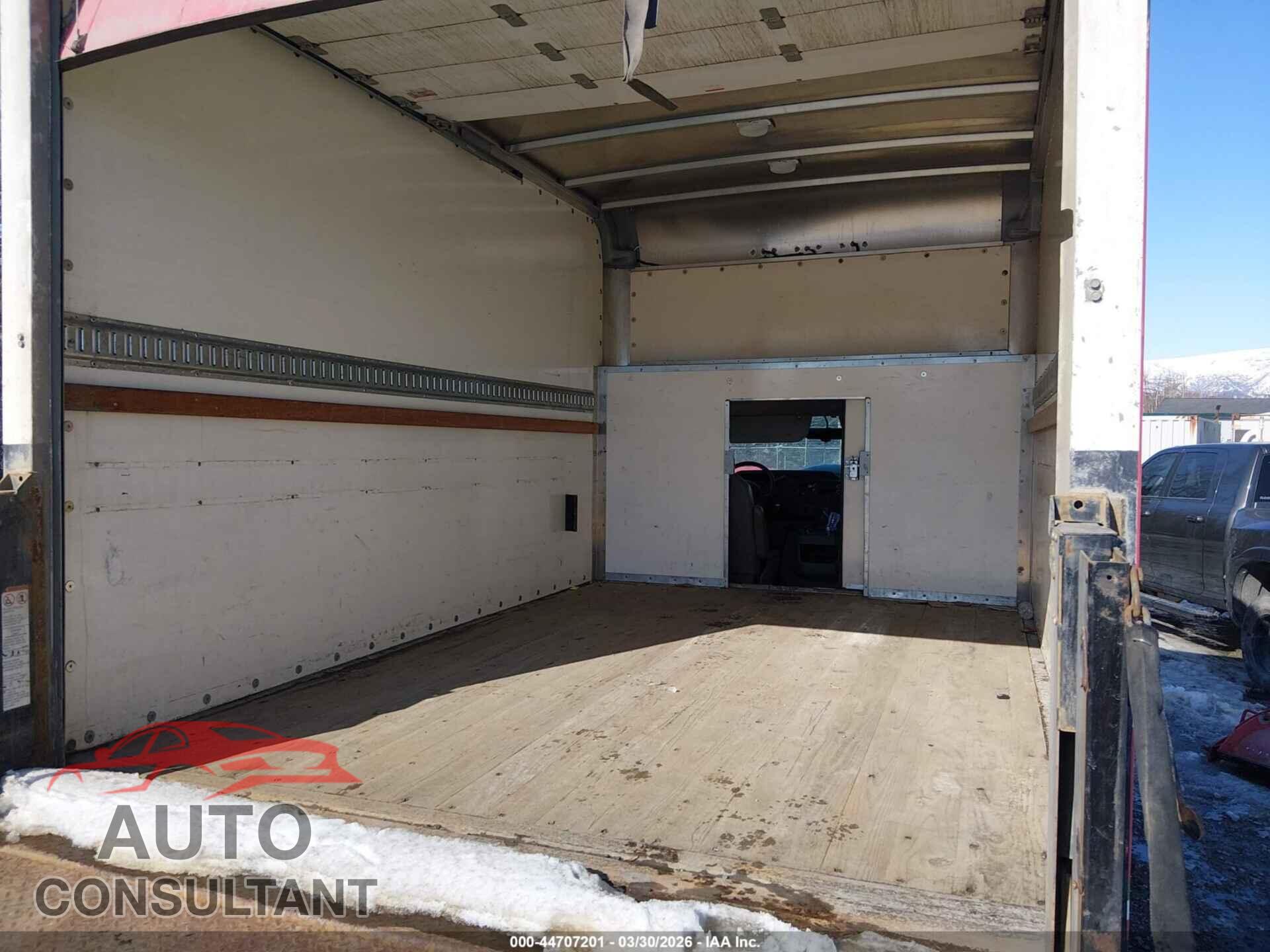 FORD E-350 CUTAWAY 2014 - 1FDWE3FL6EDB00372