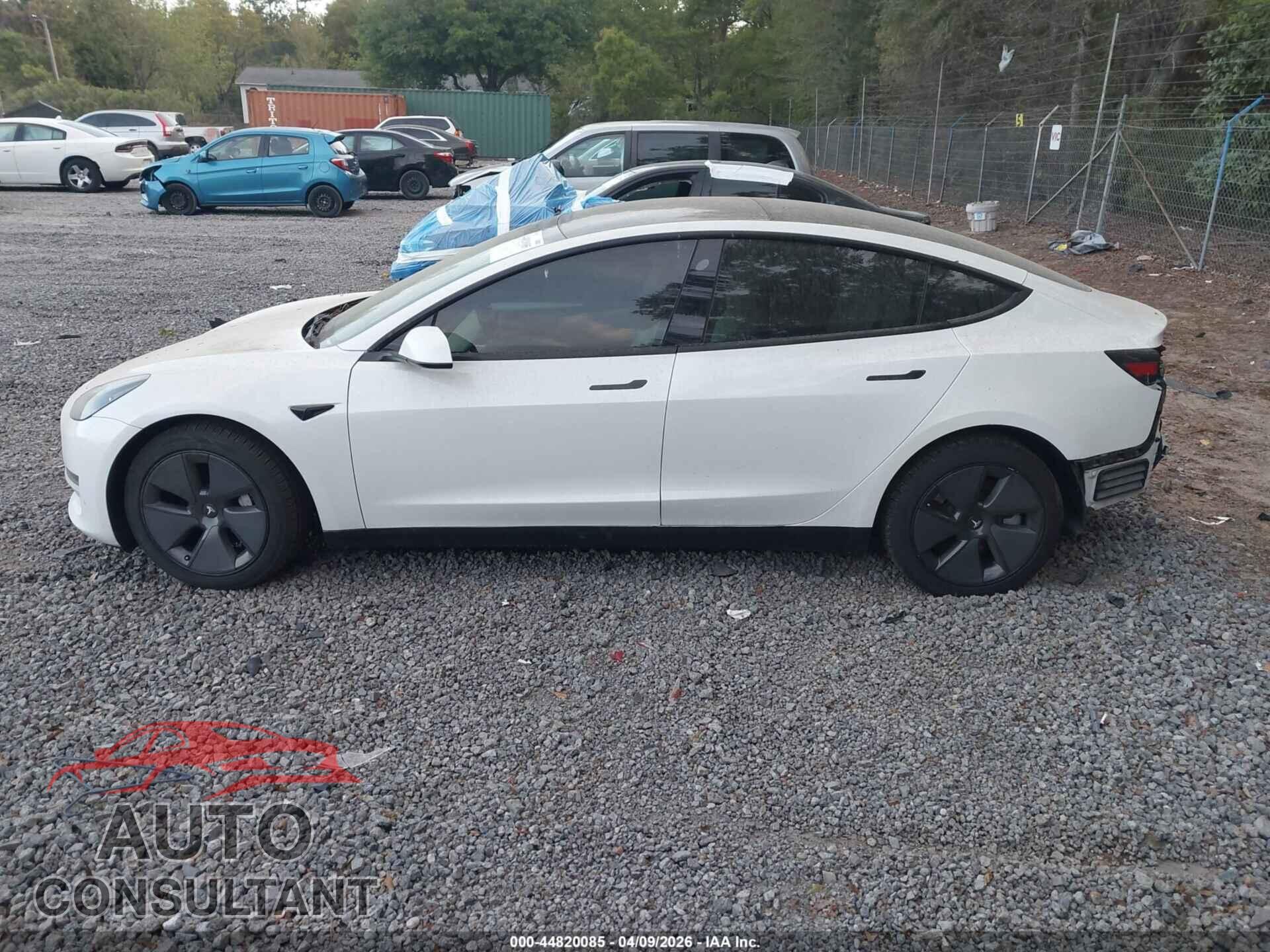 TESLA MODEL 3 2023 - 5YJ3E1EA0PF483474