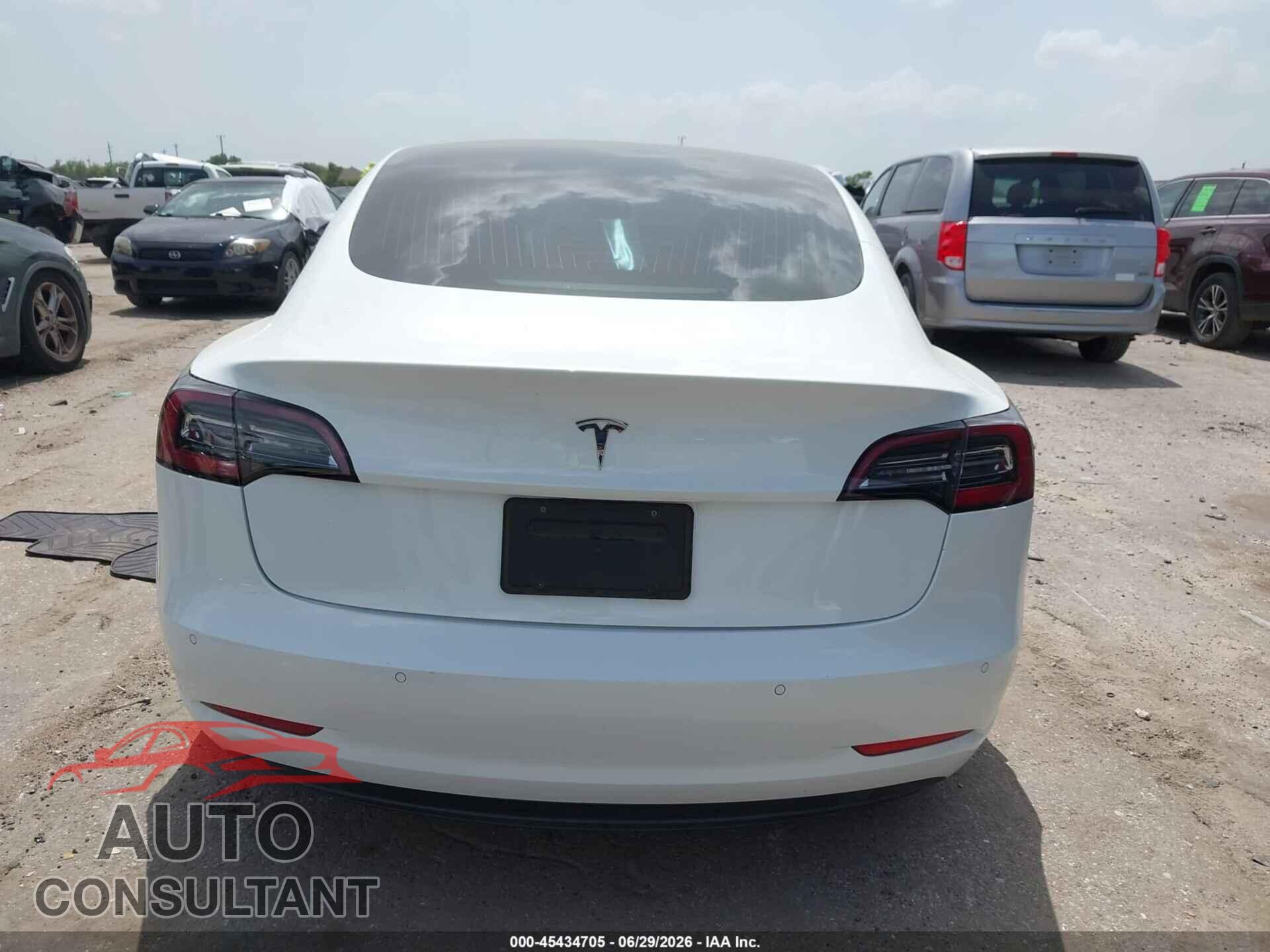 TESLA MODEL 3 2020 - 5YJ3E1EA7LF800676