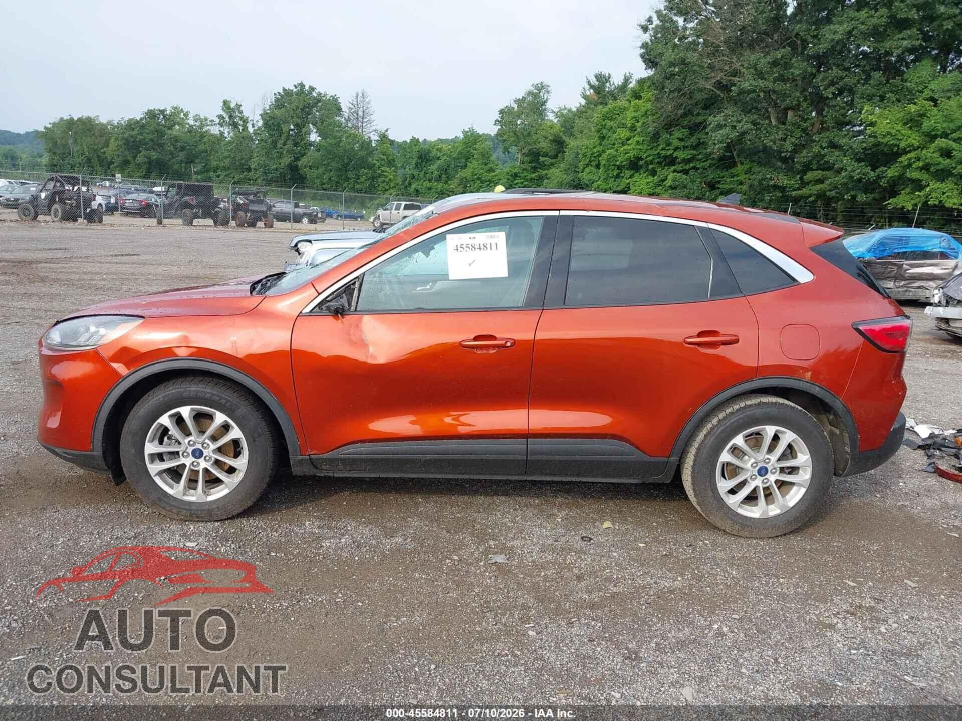 FORD ESCAPE 2020 - 1FMCU0G60LUA27655