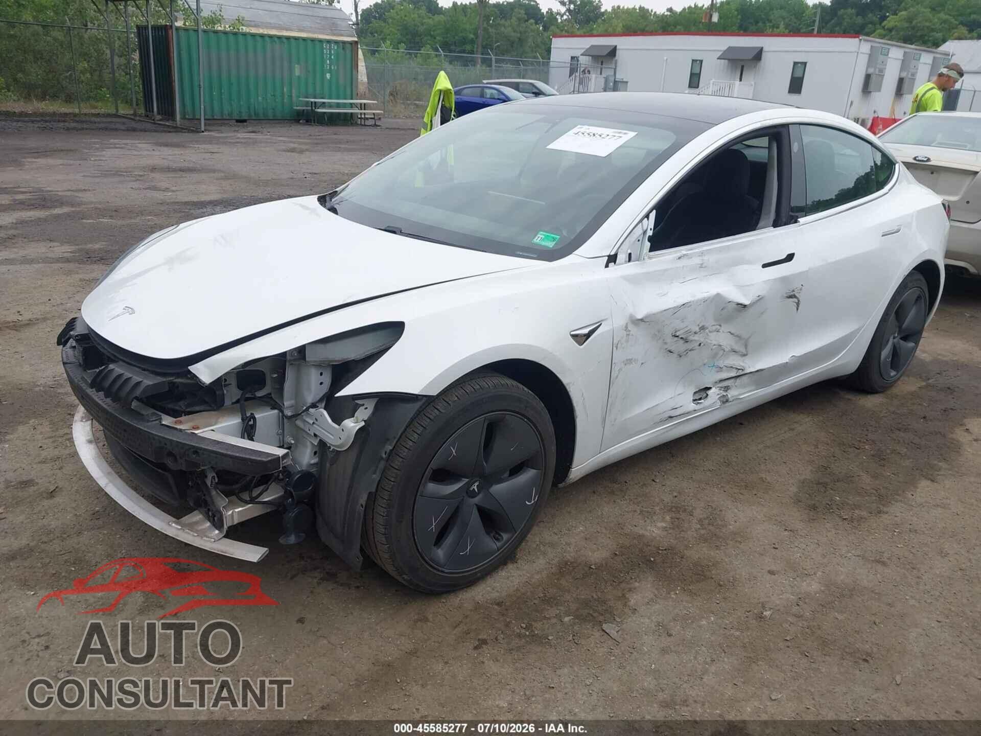 TESLA MODEL 3 2019 - 5YJ3E1EA7KF484002