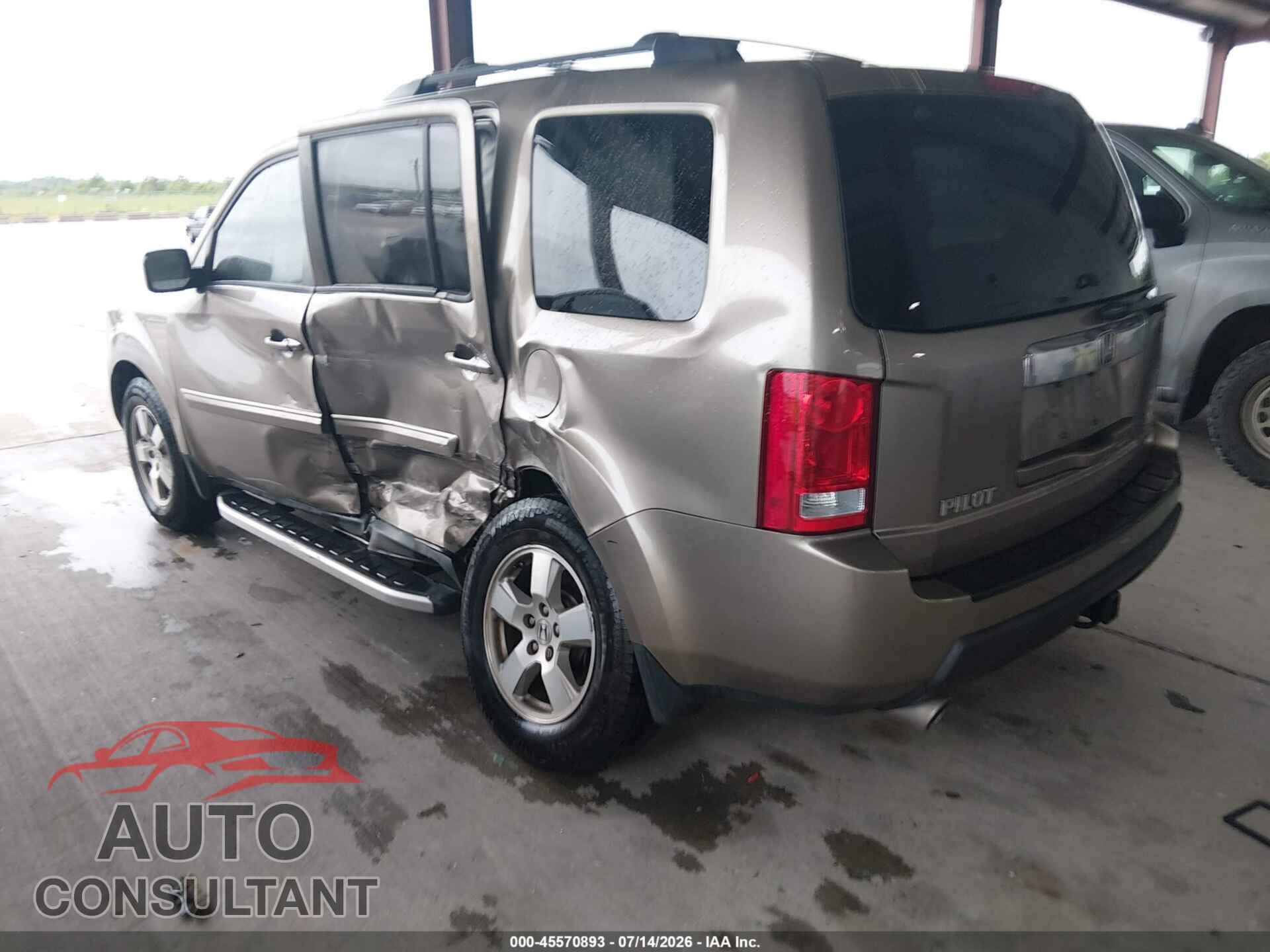 HONDA PILOT 2011 - 5FNYF3H43BB028227