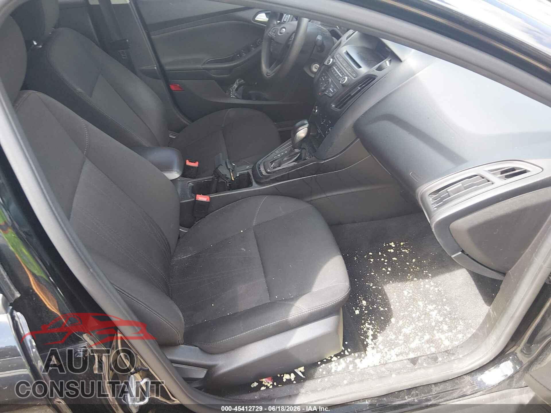 FORD FOCUS 2017 - 1FADP3F25HL212271