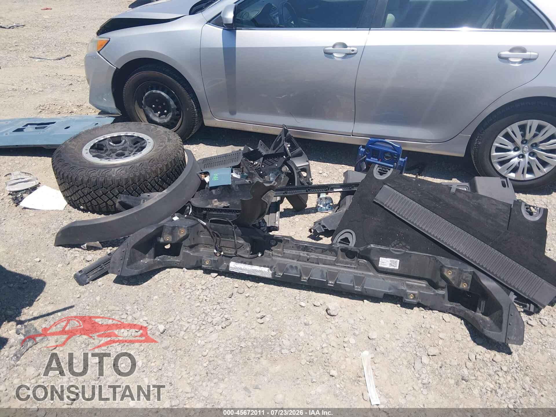 FORD BRONCO 2023 - 1FMEE5DP2PLB45945