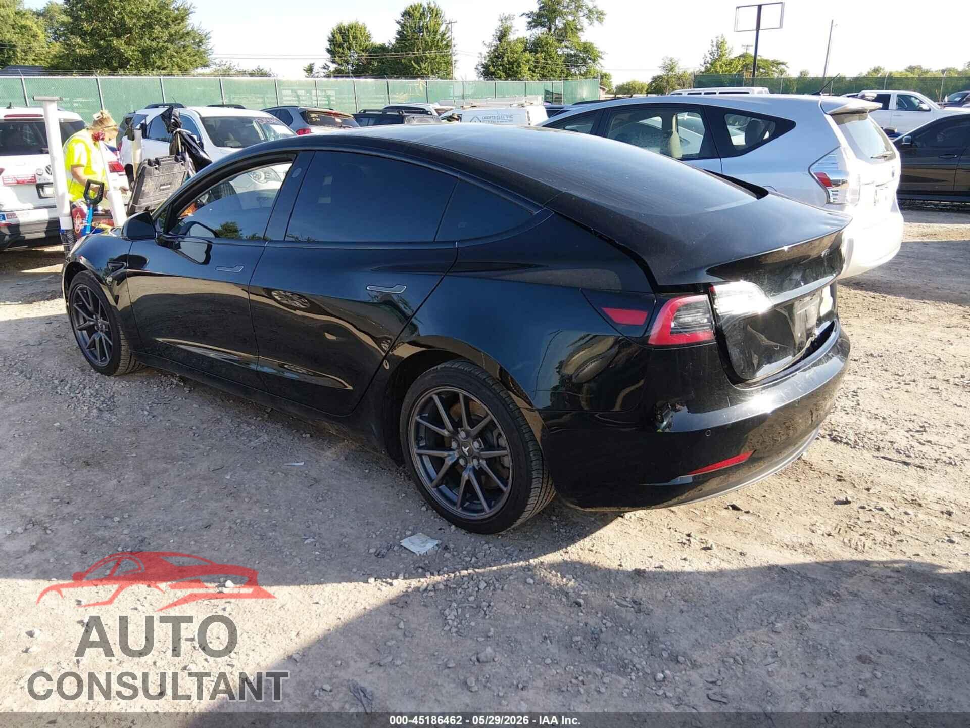 TESLA MODEL 3 2018 - 5YJ3E1EB9JF068539