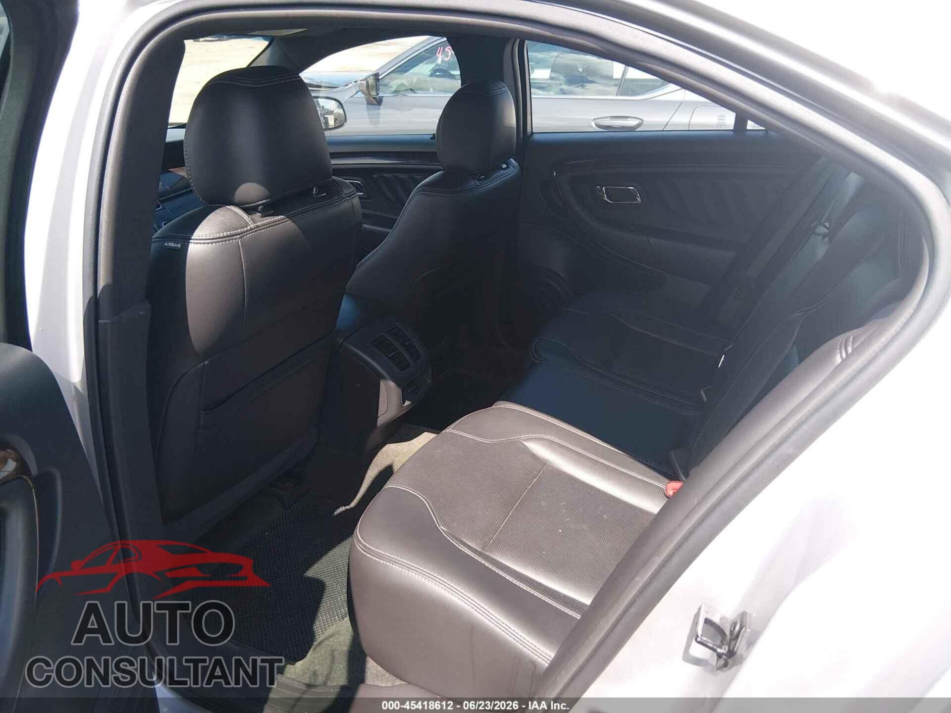 FORD TAURUS 2013 - 1FAHP2F83DG231095