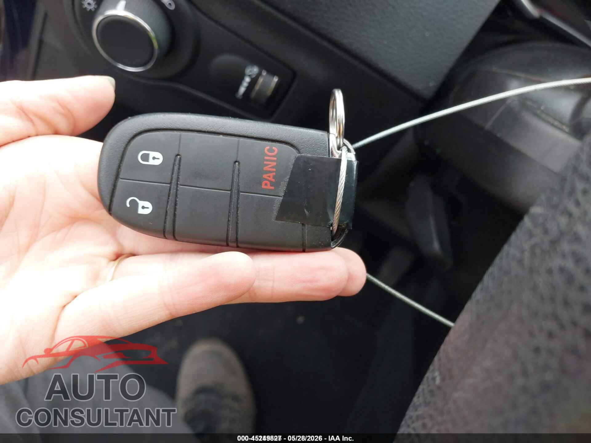 JEEP COMPASS 2018 - 3C4NJDAB9JT413761