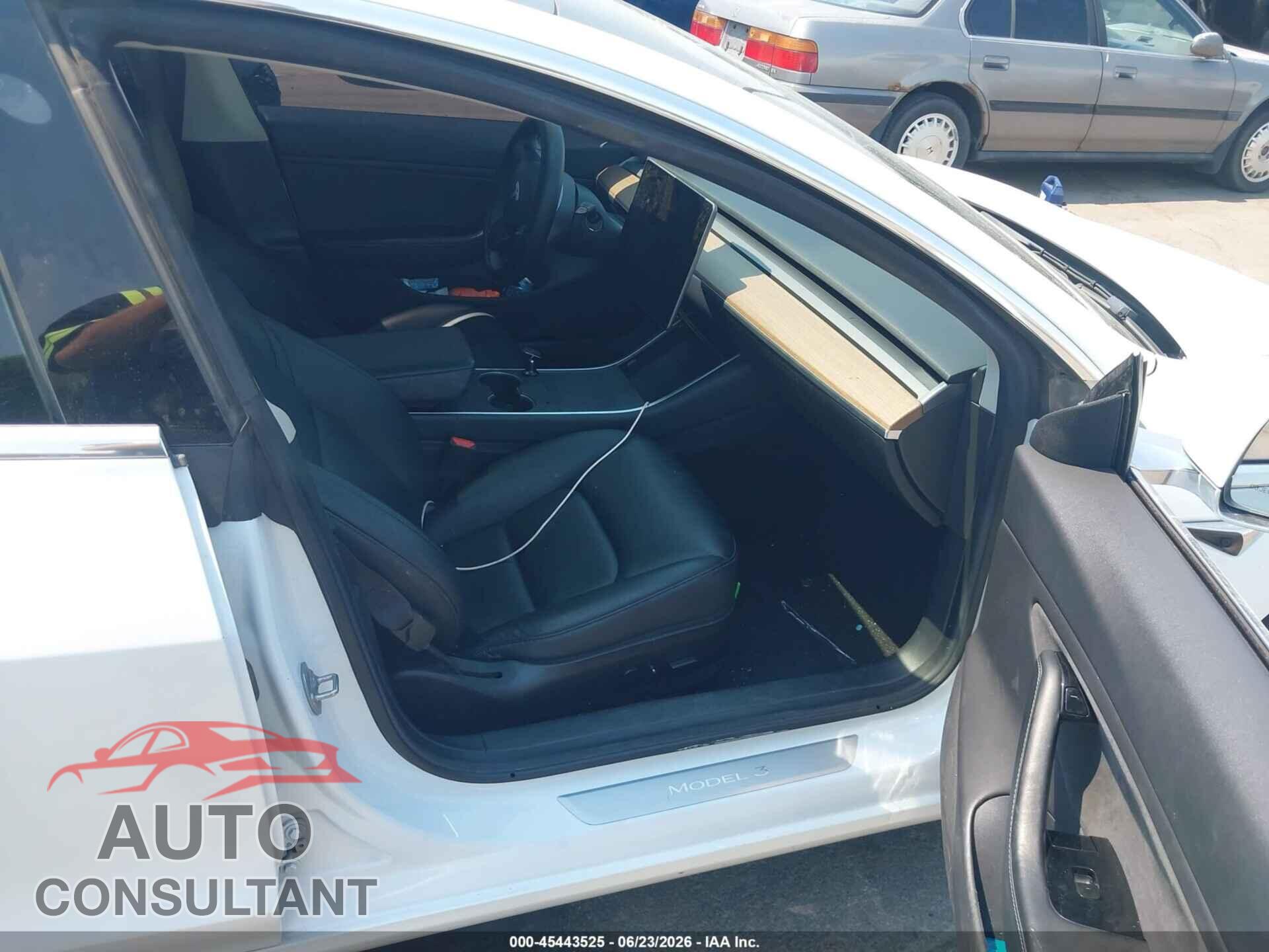 TESLA MODEL 3 2019 - 5YJ3E1EA8KF435701