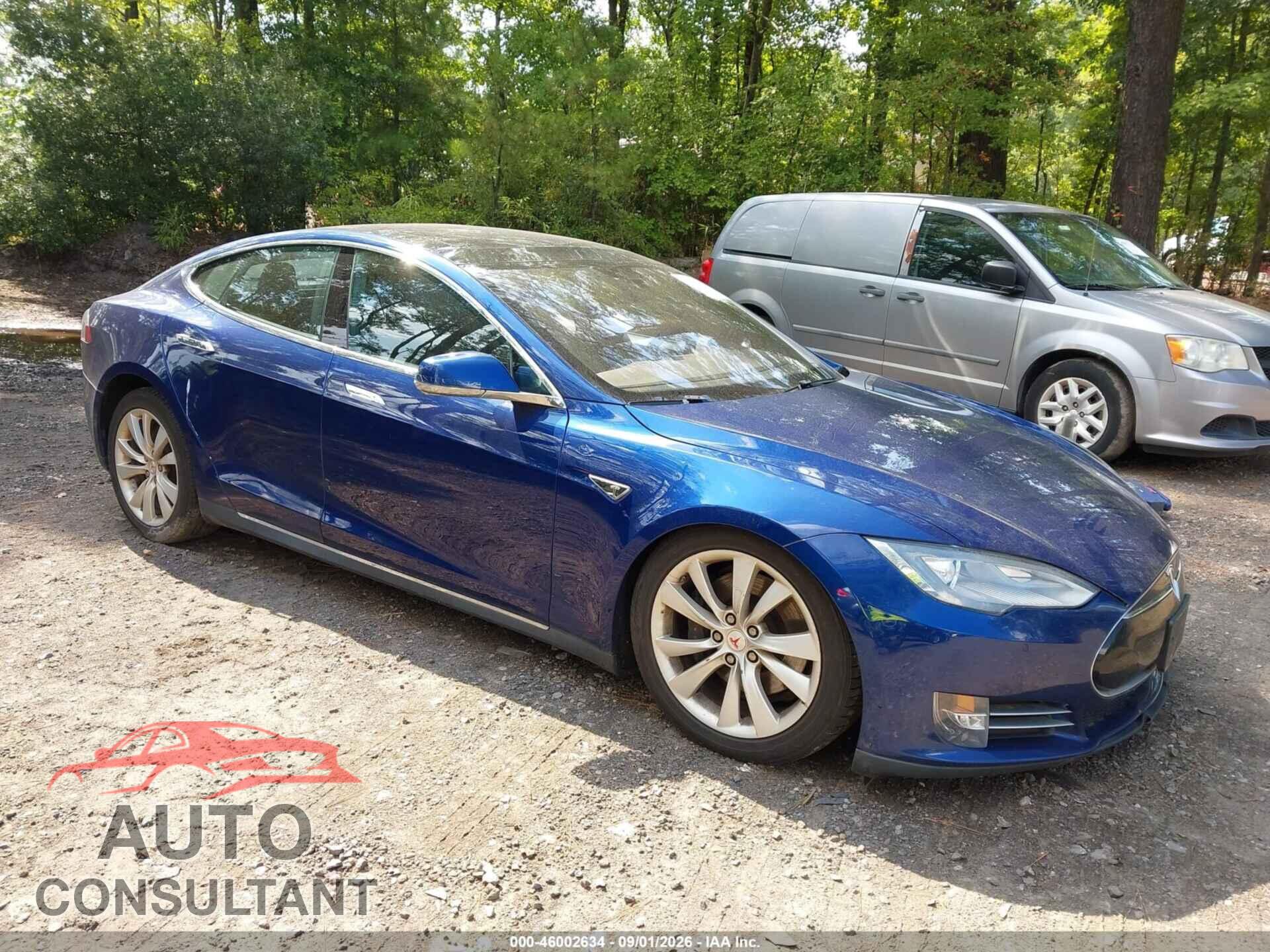 TESLA MODEL S 2016 - 5YJSA1E27GF136529