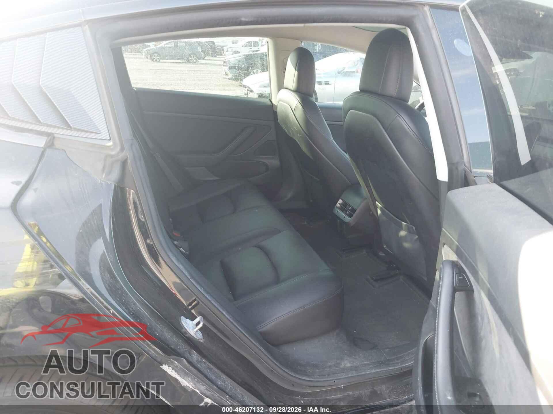 TESLA MODEL 3 2020 - 5YJ3E1EAXLF590817
