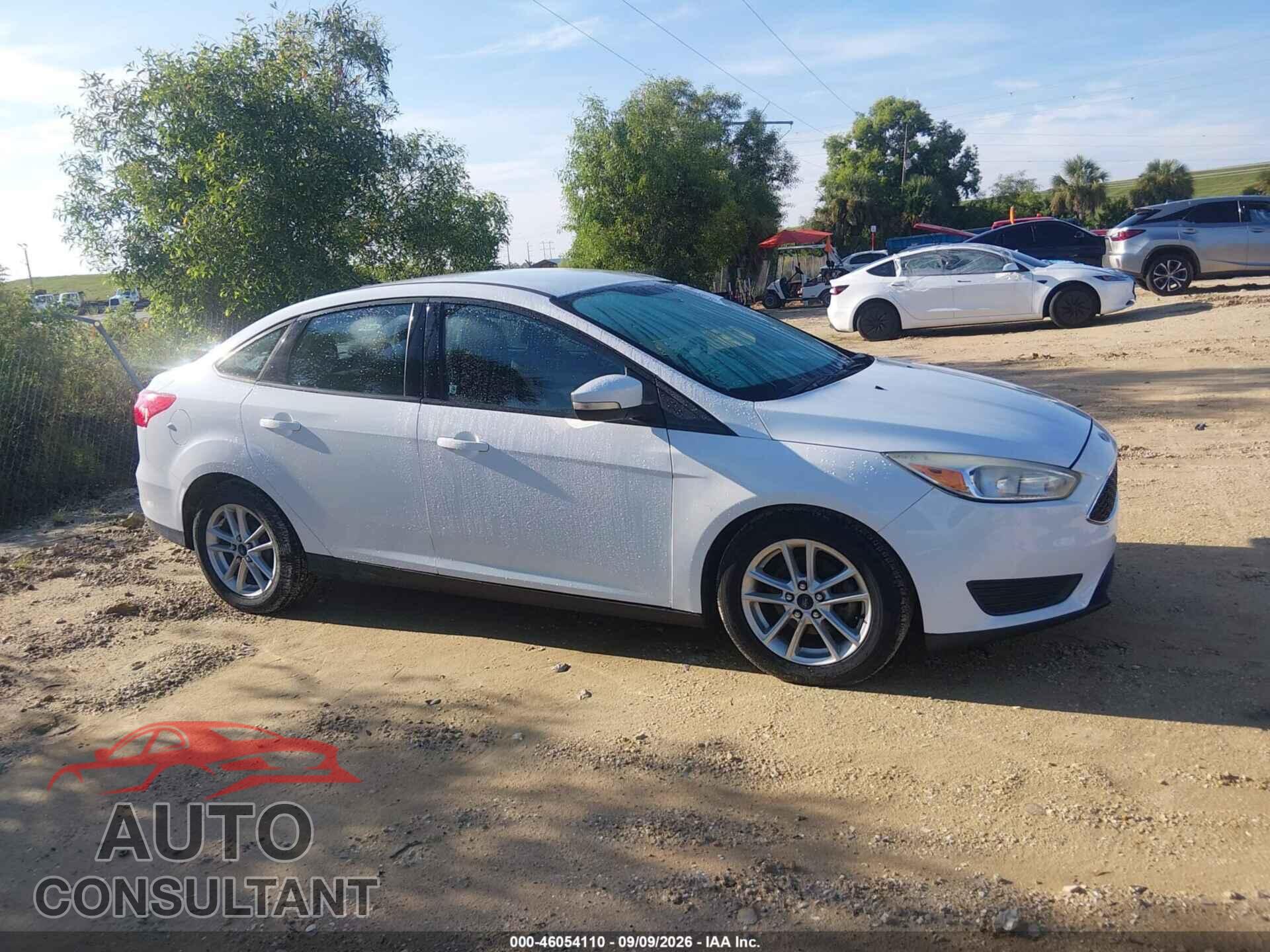 FORD FOCUS 2016 - 1FADP3F20GL274403