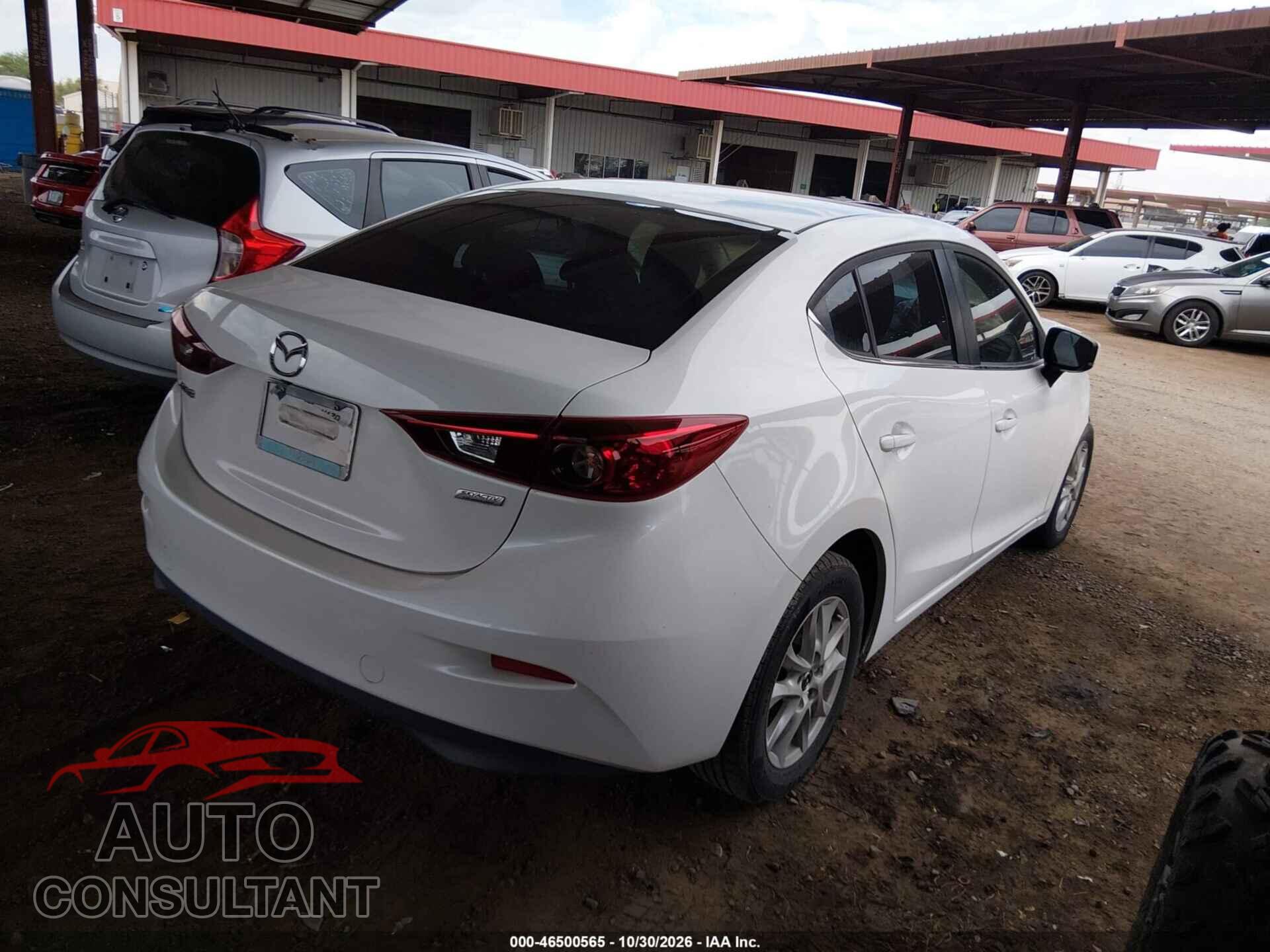 MAZDA MAZDA3 2017 - 3MZBN1U79HM127987