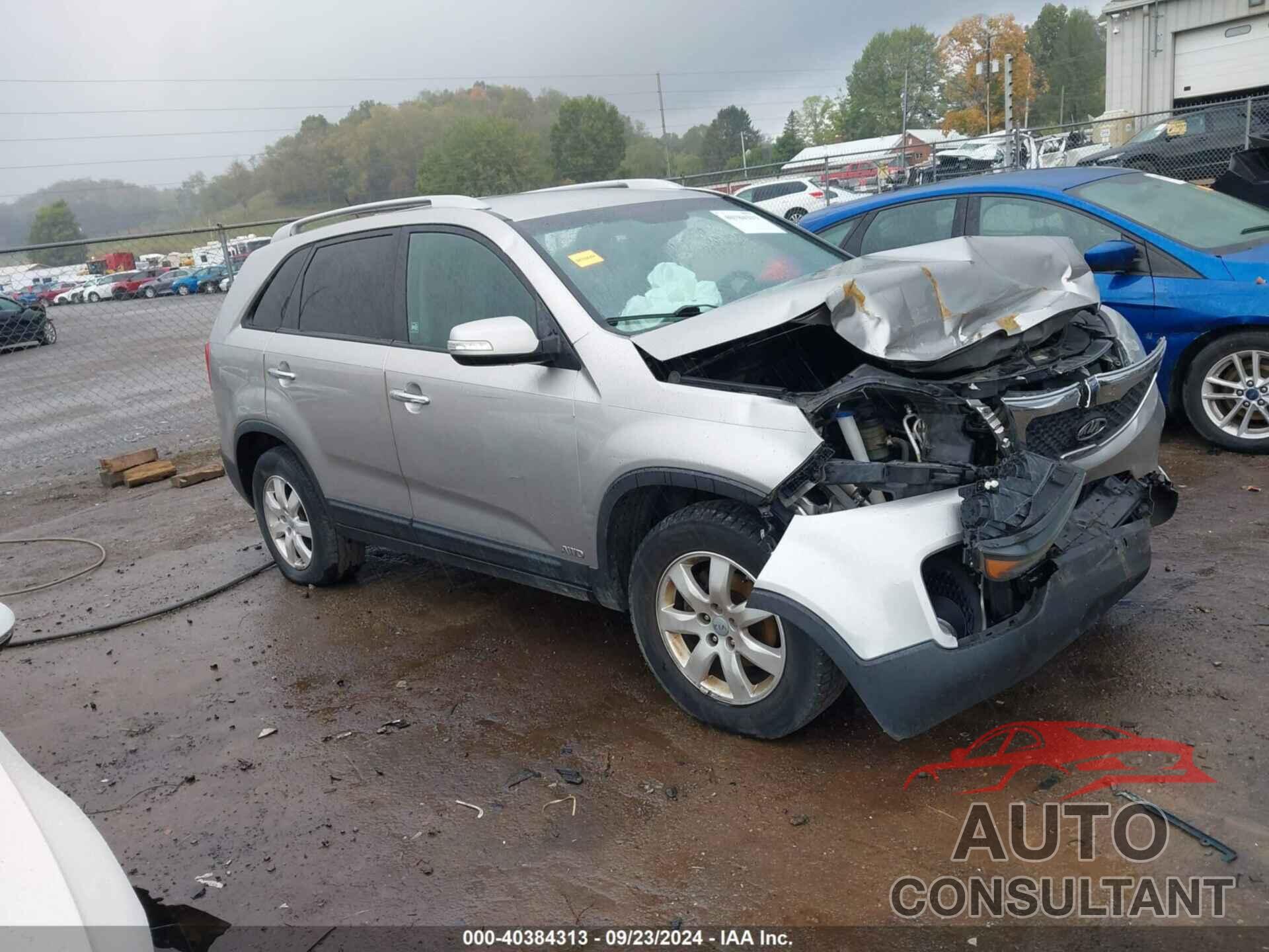 KIA SORENTO 2013 - 5XYKTCA63DG423580