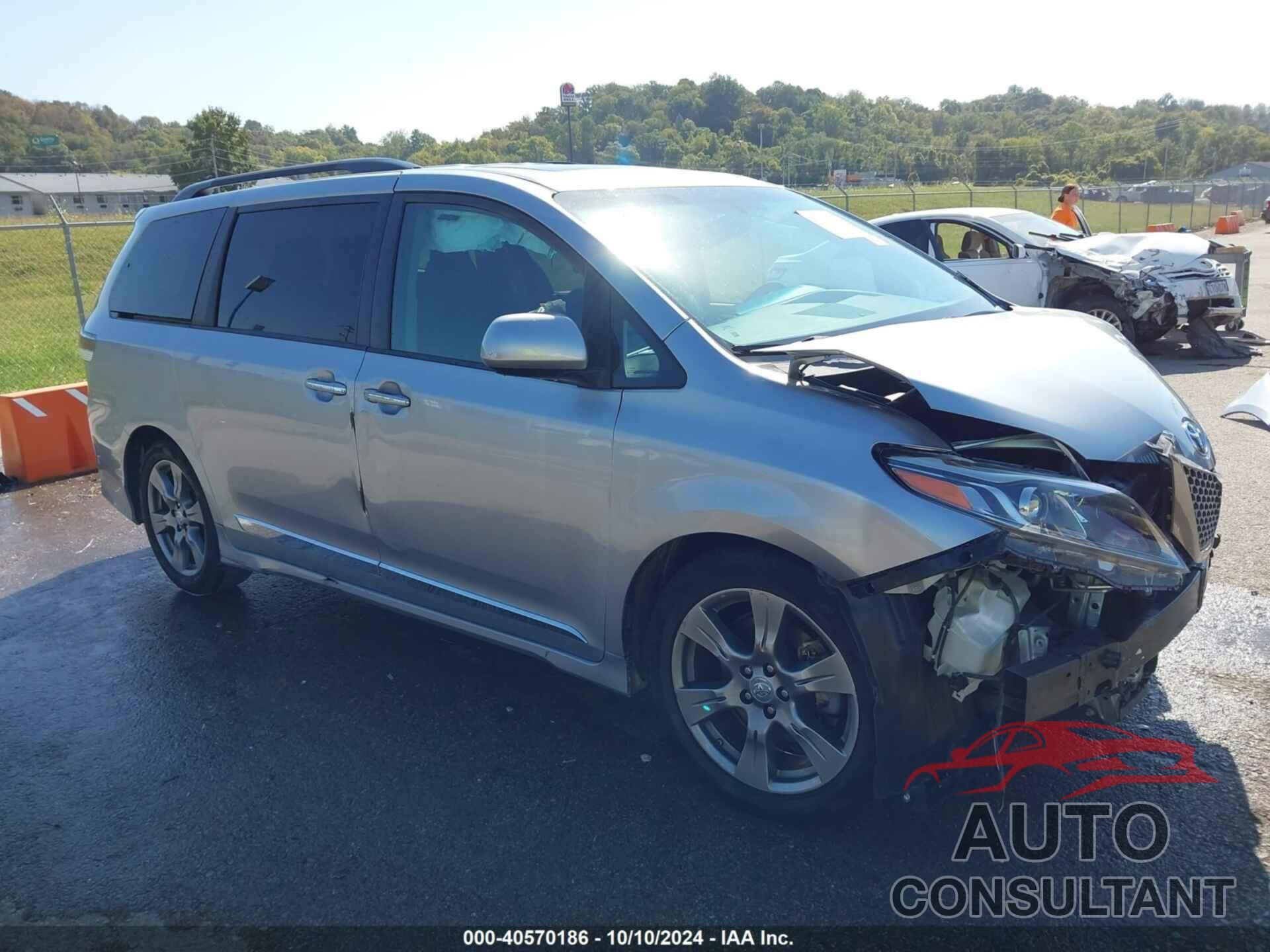 TOYOTA SIENNA 2017 - 5TDXZ3DC3HS873146