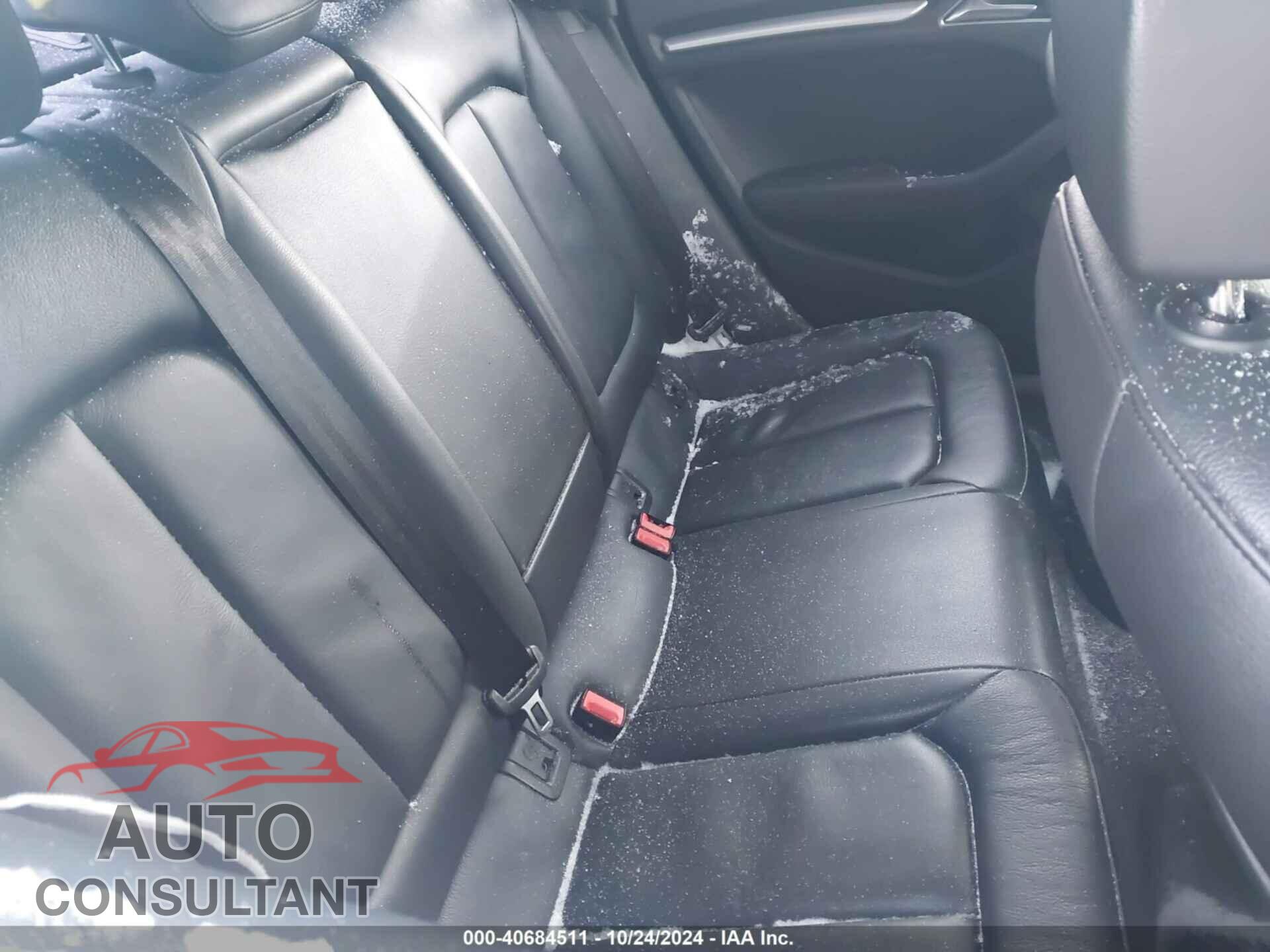 AUDI A3 2018 - WAUB8GFF3J1006096