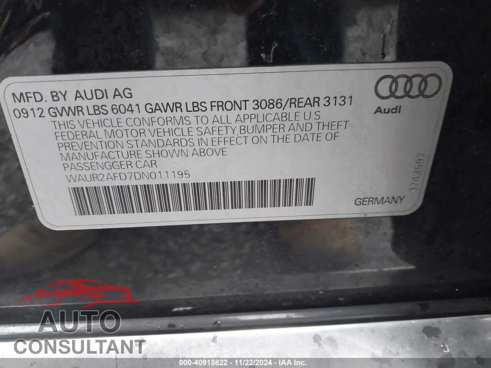 AUDI A8 L 2013 - WAUR2AFD7DN011195