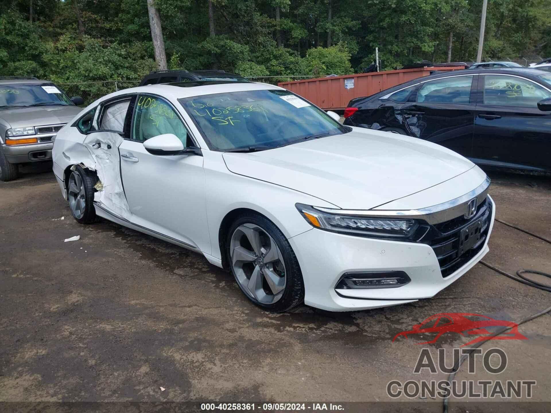 HONDA ACCORD 2018 - 1HGCV1F97JA189091