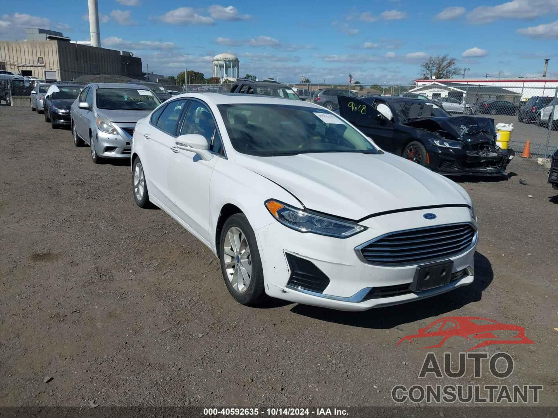 FORD FUSION HYBRID 2019 - 3FA6P0MU6KR157799