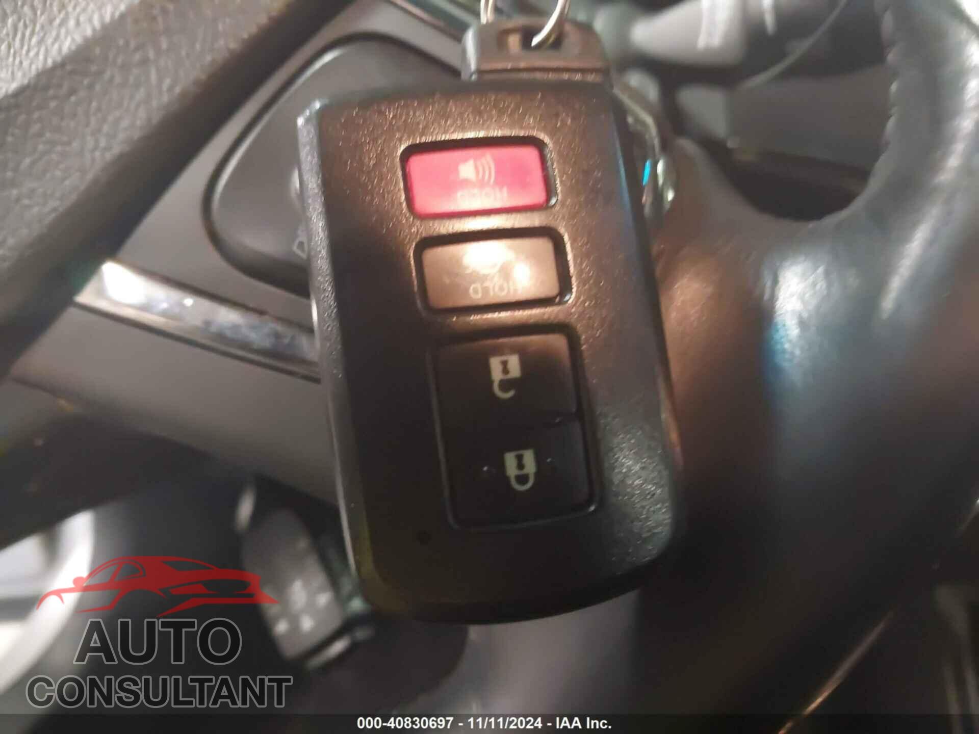 TOYOTA AVALON 2014 - 4T1BK1EB4EU110256