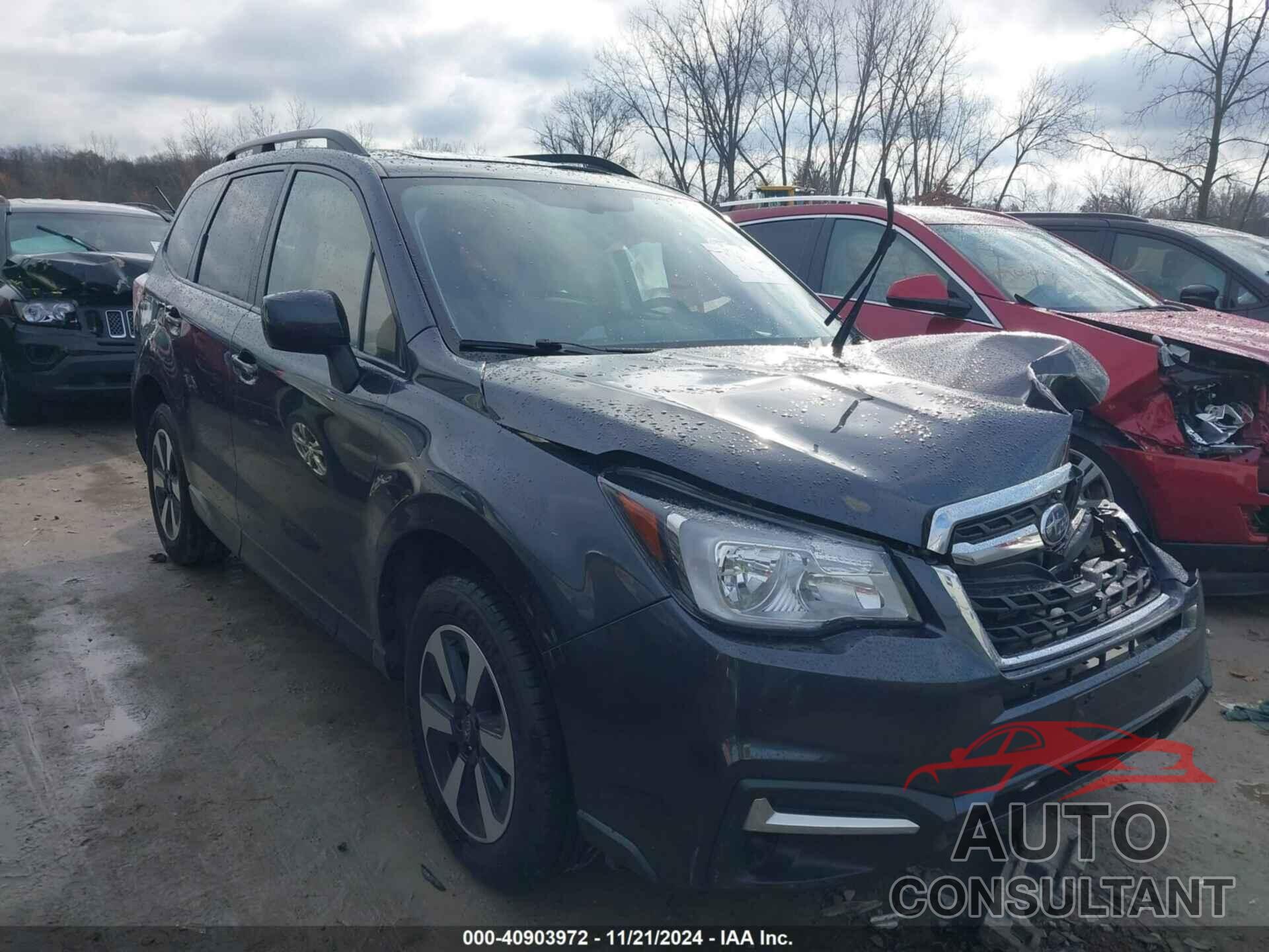 SUBARU FORESTER 2018 - JF2SJAEC3JH571257