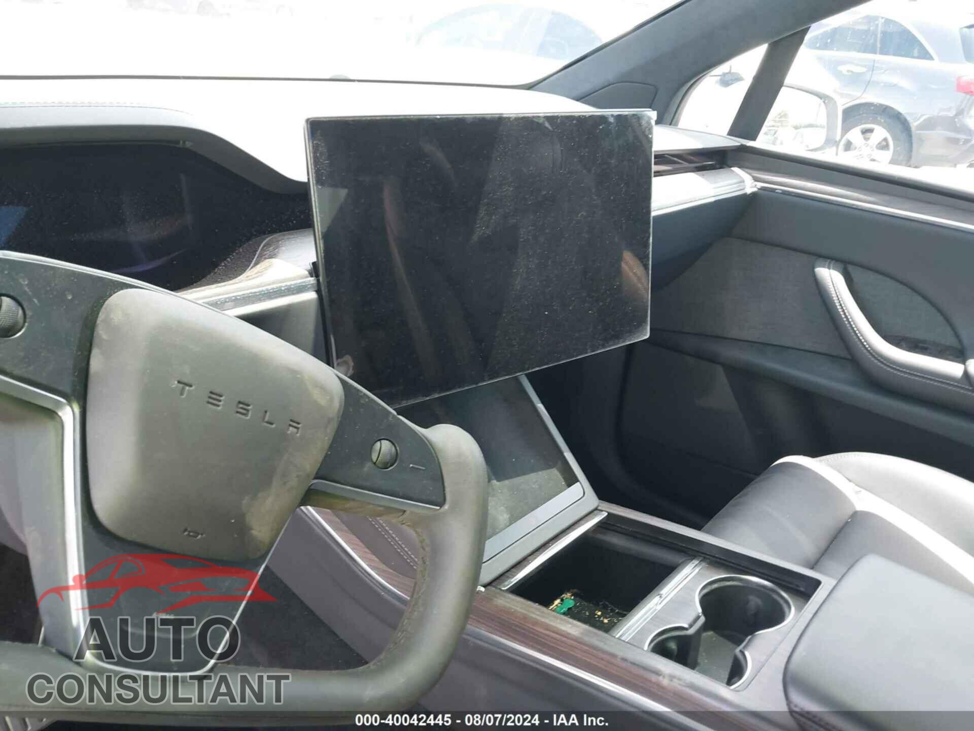 TESLA MODEL X 2023 - 7SAXCBE59PF369850