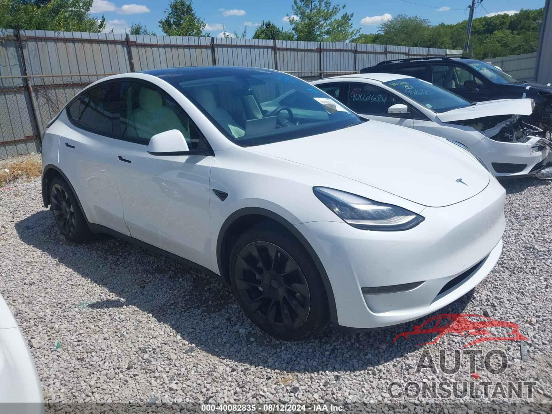 TESLA MODEL Y 2020 - 5YJYGDEE0LF039218