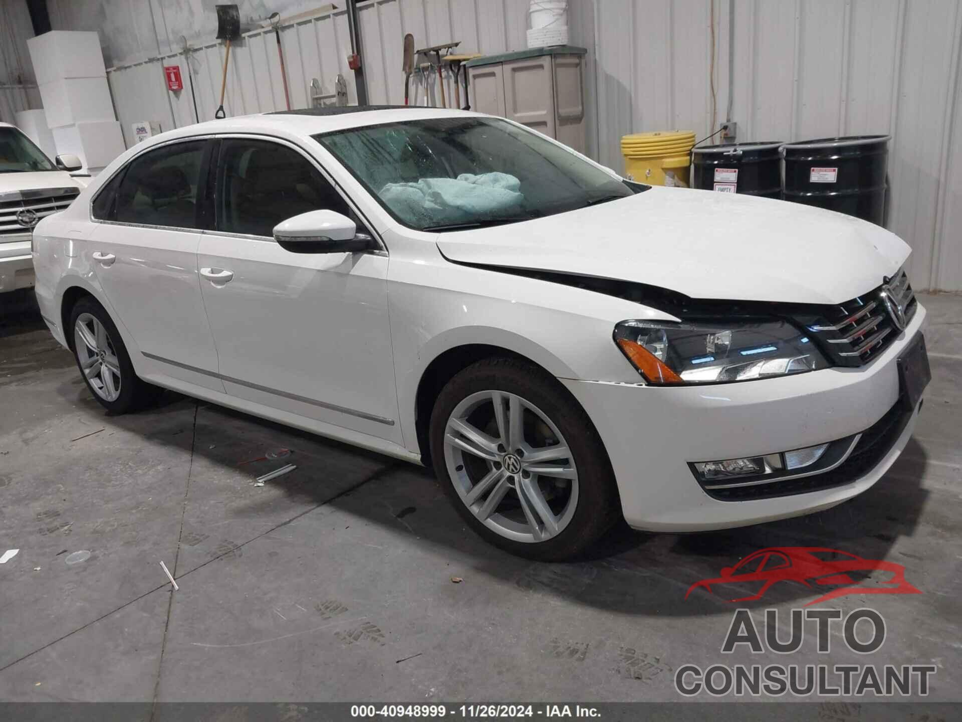 VOLKSWAGEN PASSAT 2012 - 1VWCN7A34CC088423