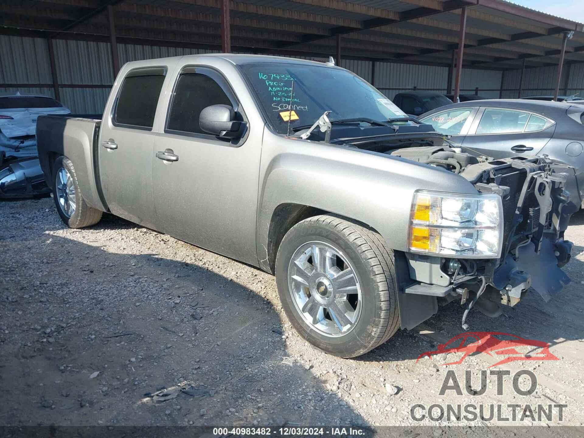 CHEVROLET SILVERADO 1500 2013 - 3GCPCSE08DG283985