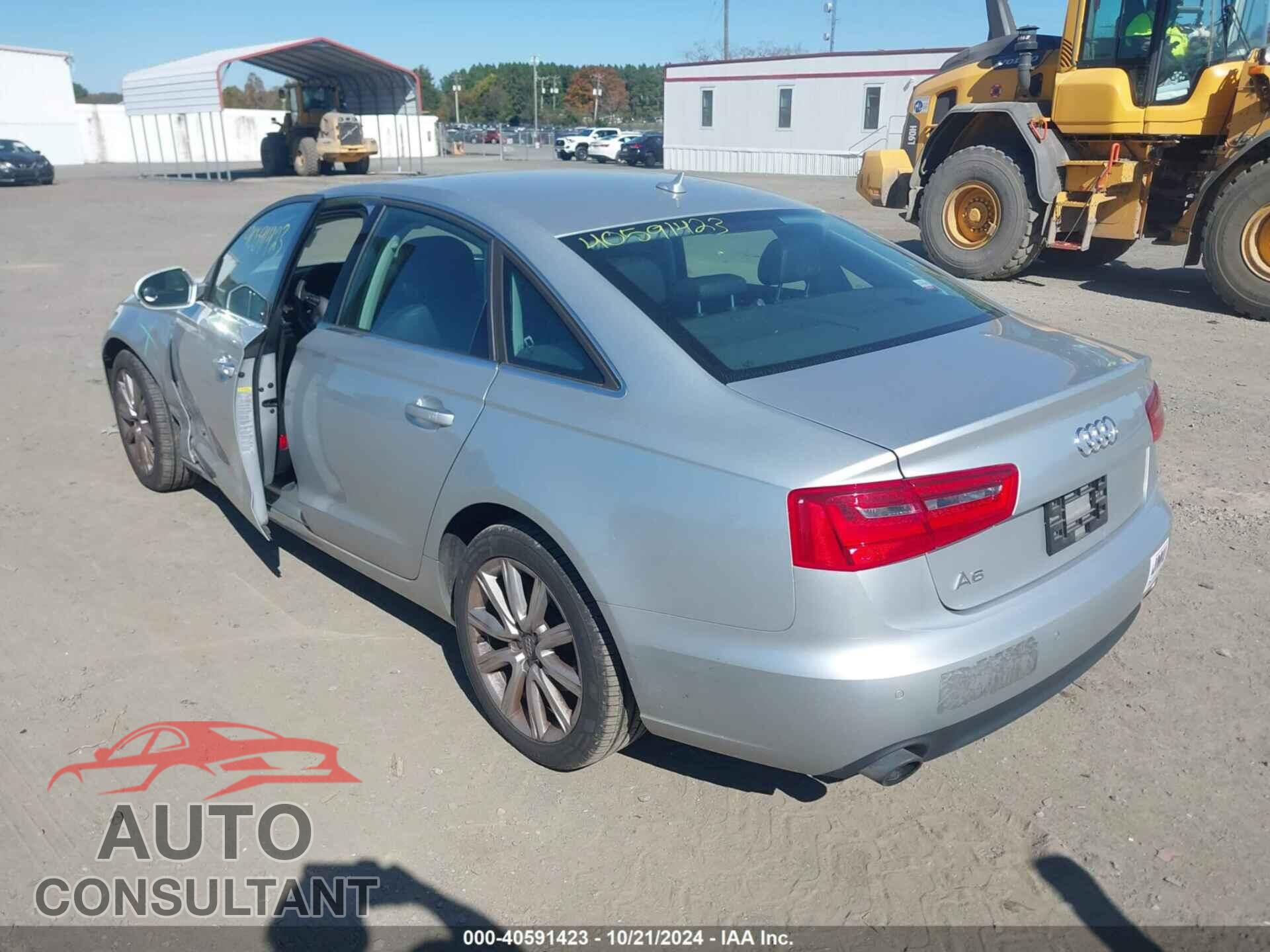 AUDI A6 2013 - WAUDFAFC2DN064277
