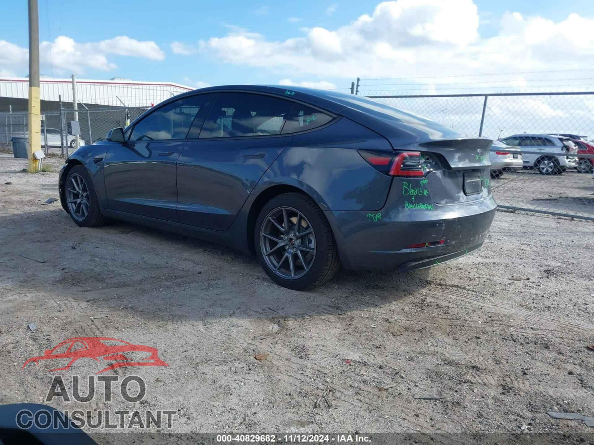 TESLA MODEL 3 2023 - 5YJ3E1EA5PF648404