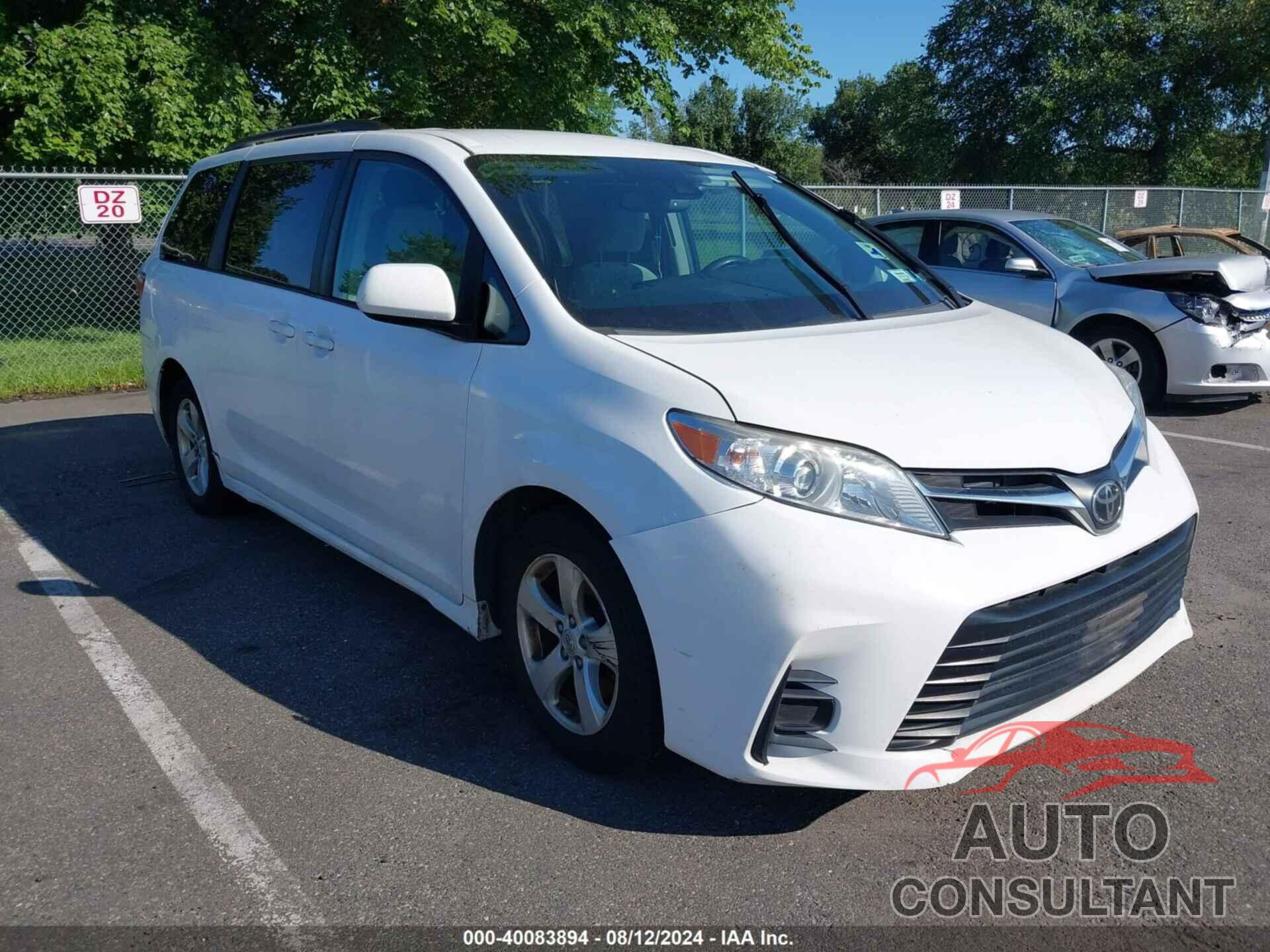 TOYOTA SIENNA 2018 - 5TDKZ3DCXJS904568