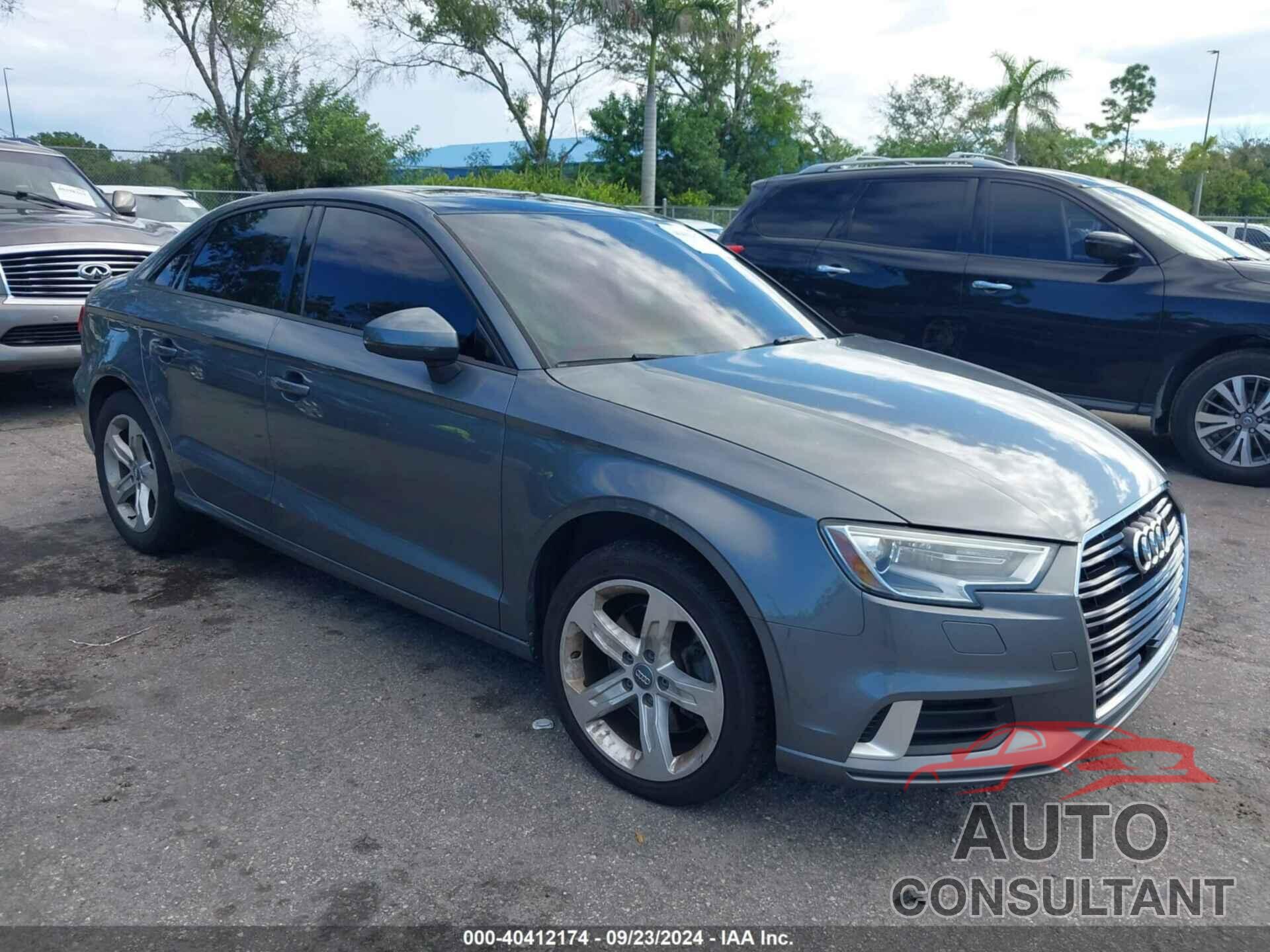 AUDI A3 2017 - WAUAUGFF5H1028019