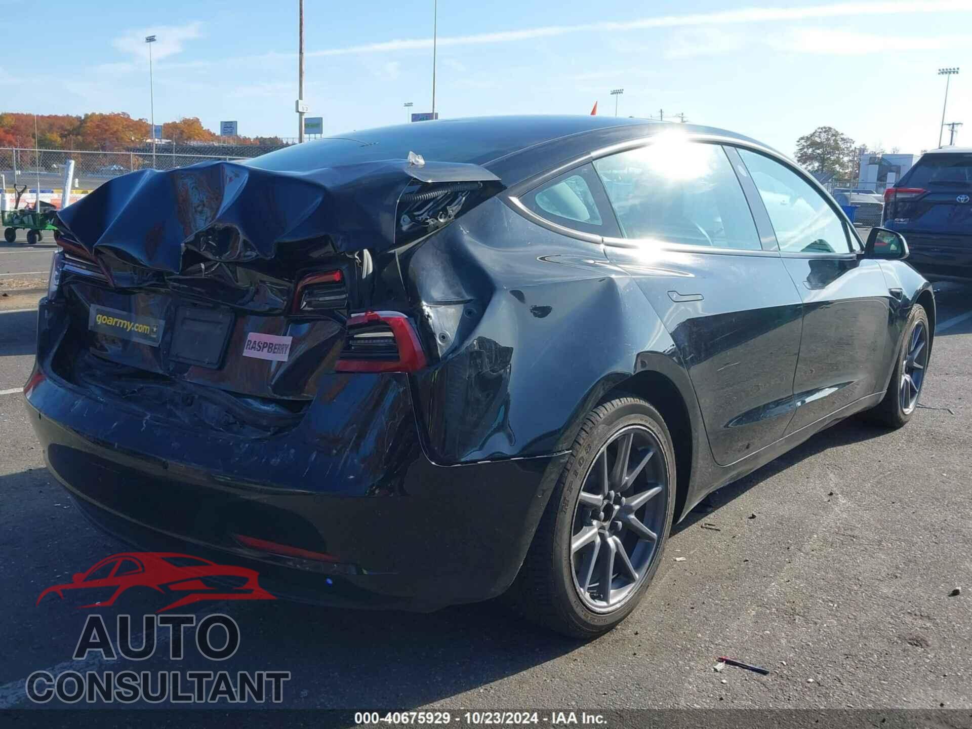 TESLA MODEL 3 2021 - 5YJ3E1EA2MF911640