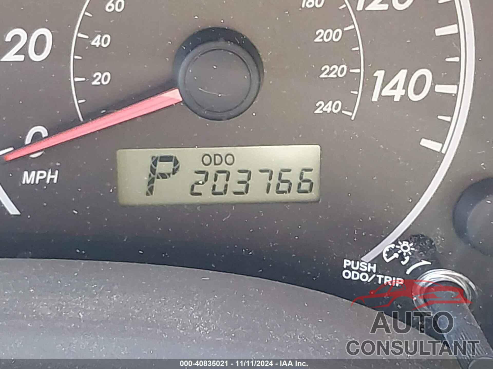 TOYOTA COROLLA 2010 - 1NXBU4EE3AZ260097
