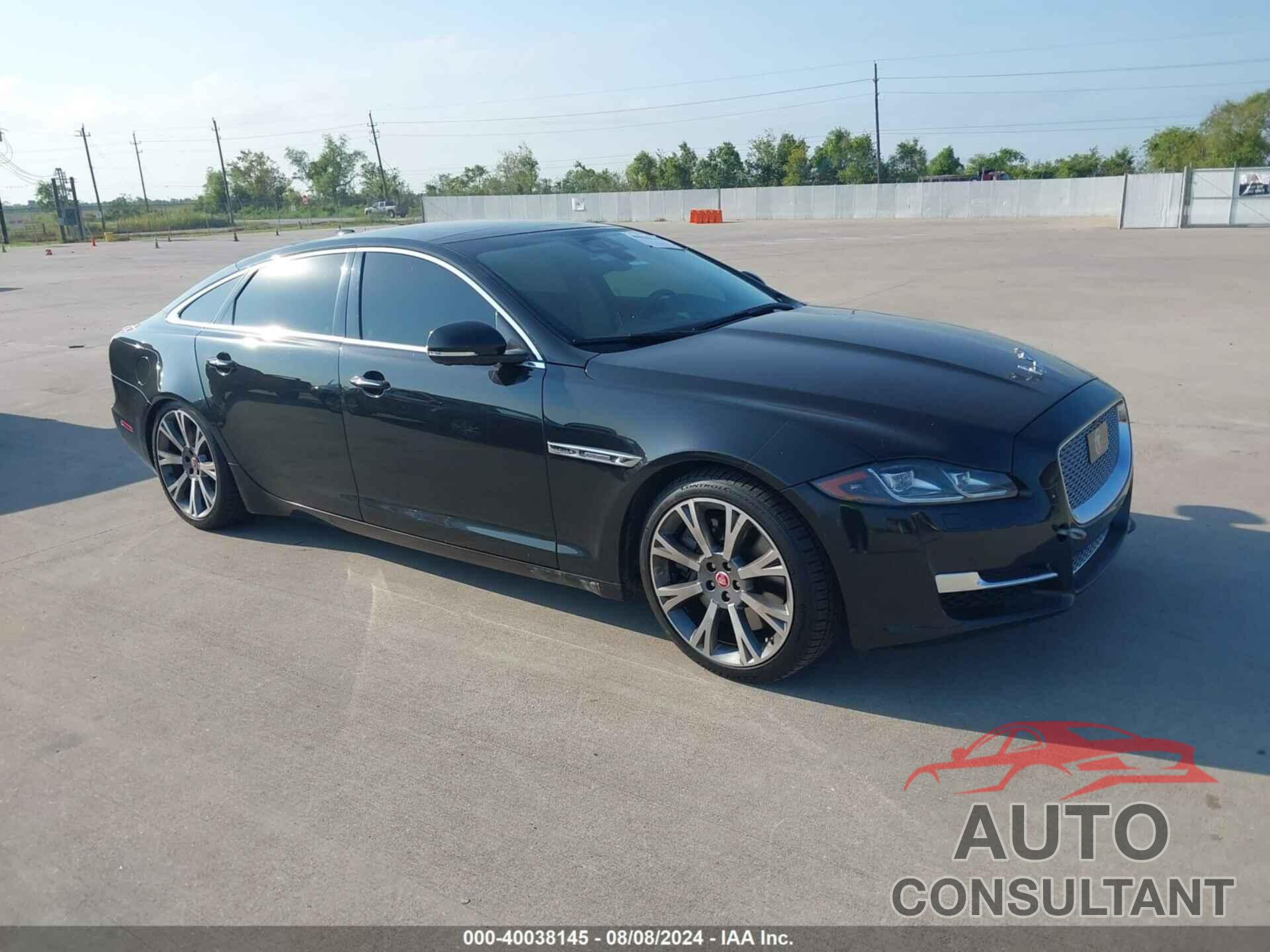 JAGUAR XJ 2018 - SAJWA2GE1JMW16421