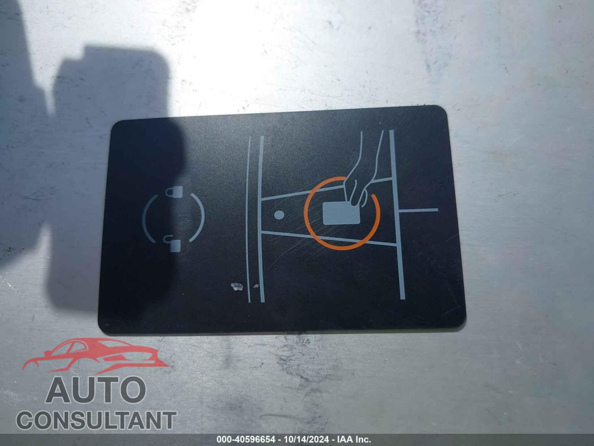 TESLA MODEL 3 2024 - 5YJ3E1EA2RF751069