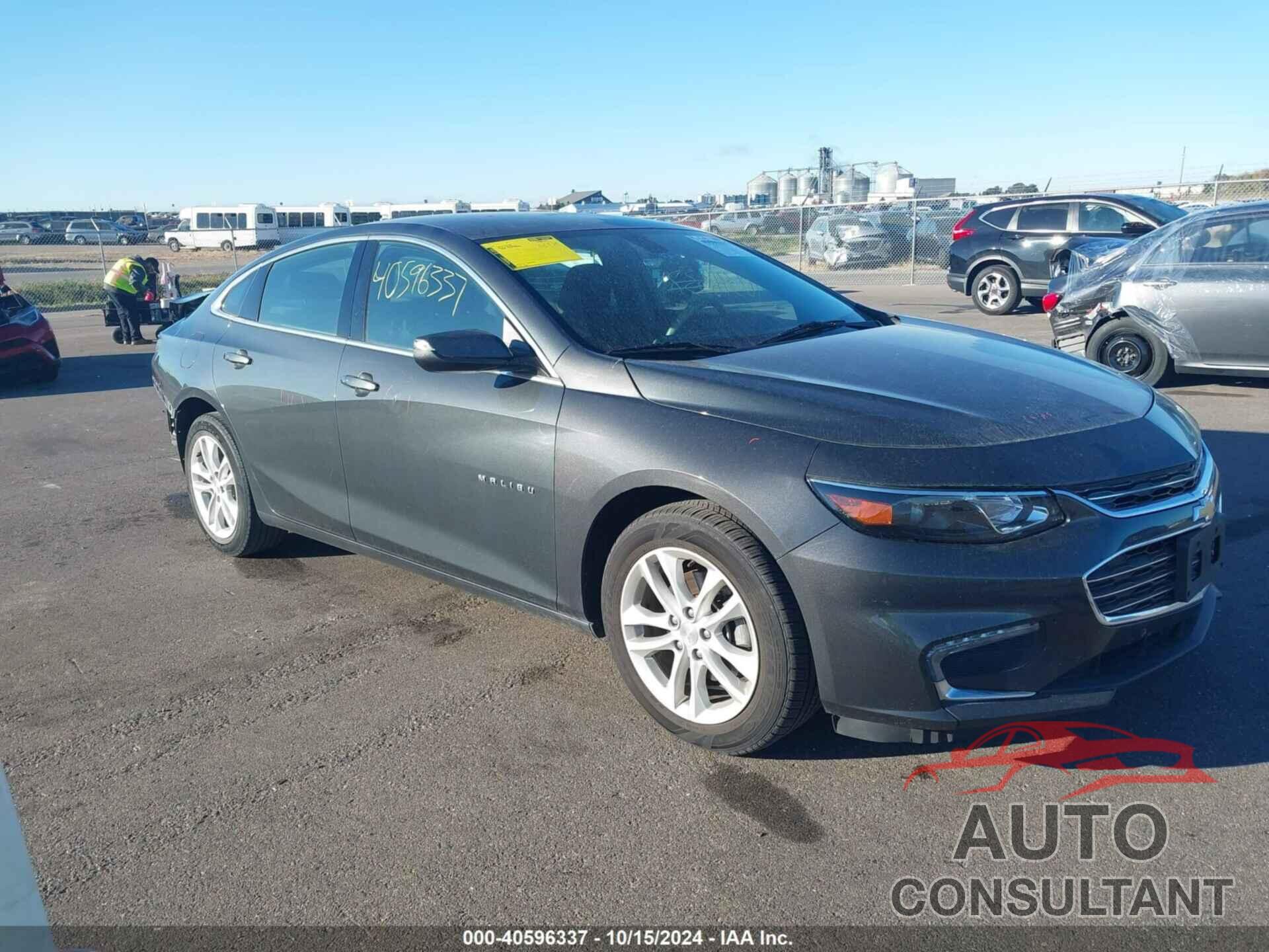 CHEVROLET MALIBU 2018 - 1G1ZD5ST2JF241050