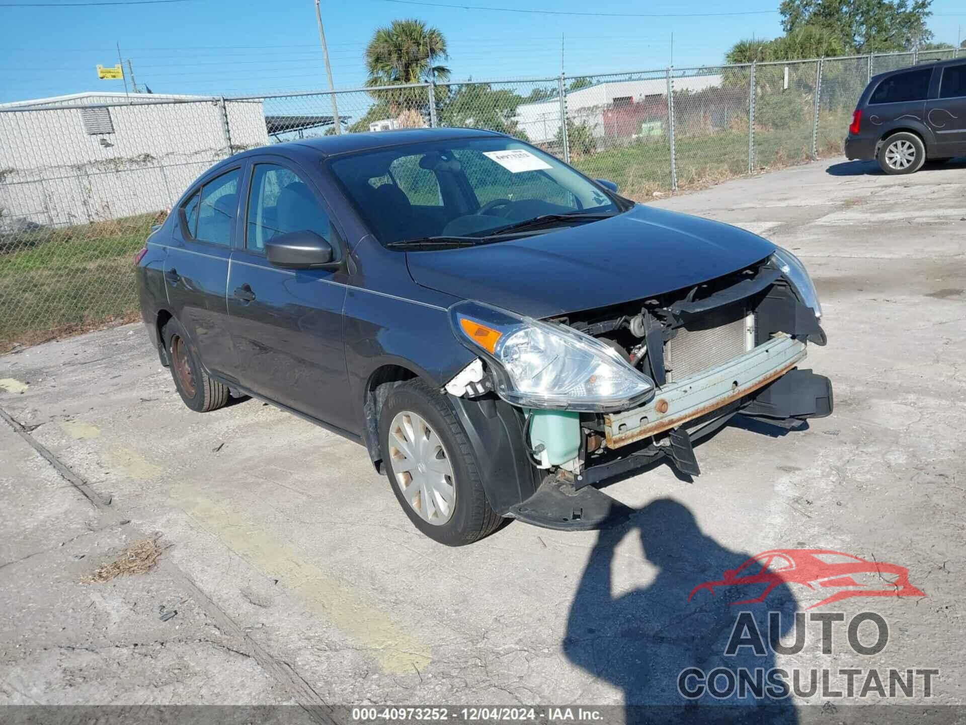 NISSAN VERSA 2017 - 3N1CN7AP6HL823004