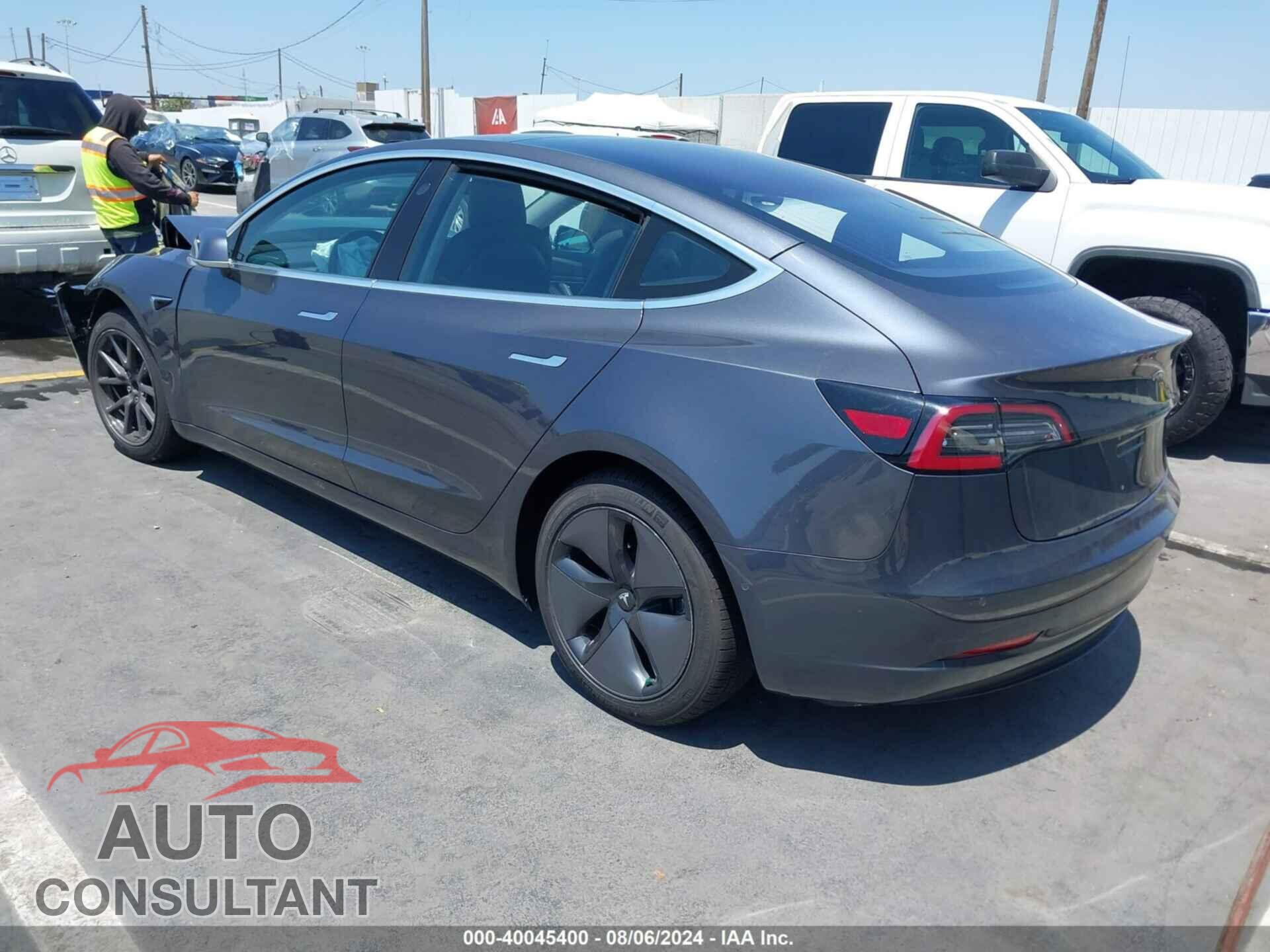 TESLA MODEL 3 2018 - 5YJ3E1EA7JF025633
