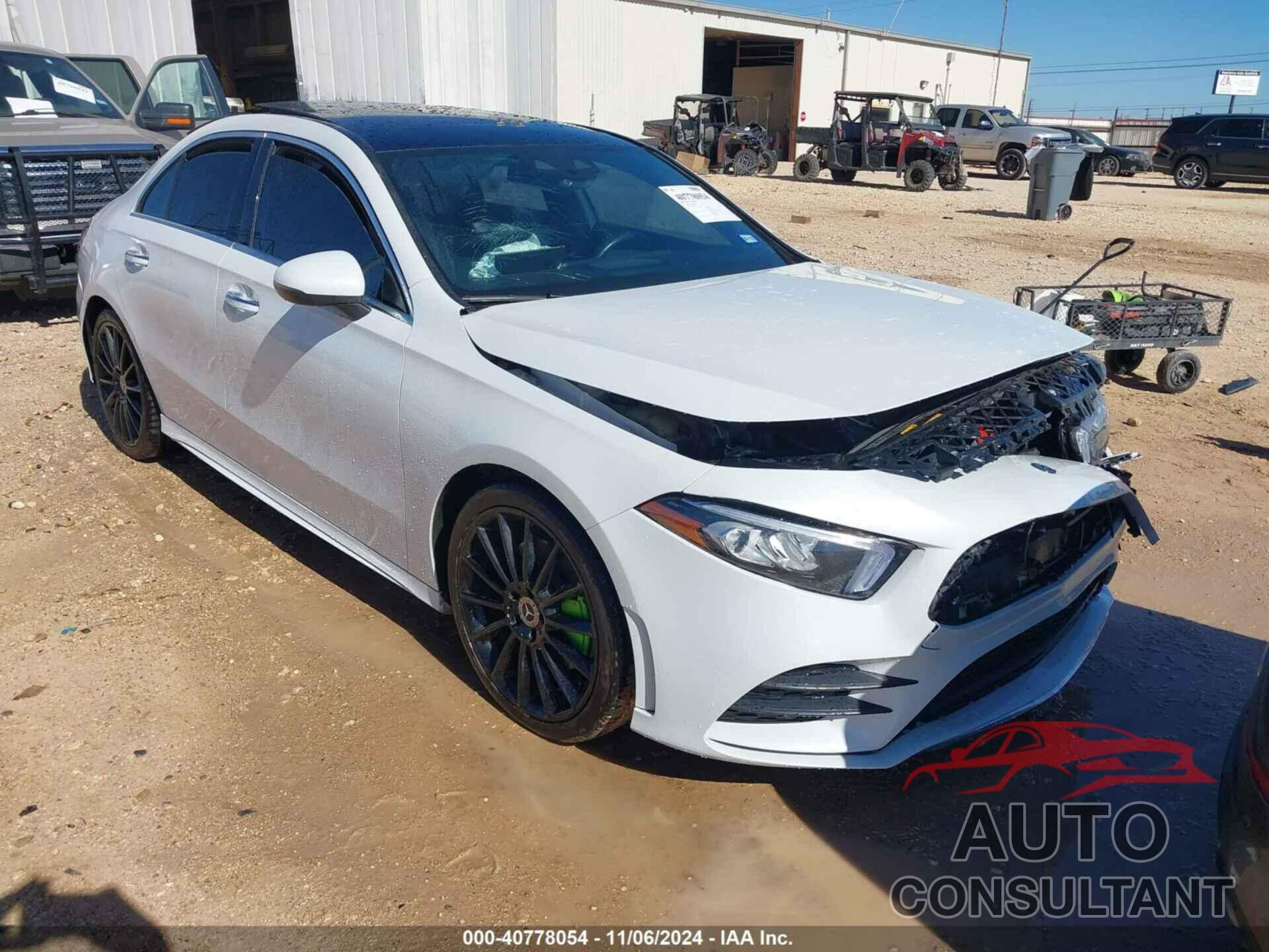 MERCEDES-BENZ A 220 2019 - WDD3G4EB9KW021039