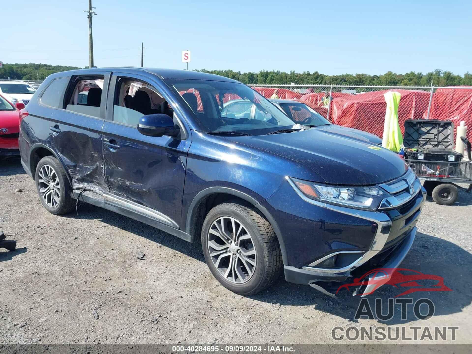 MITSUBISHI OUTLANDER 2018 - JA4AZ3A34JJ001551