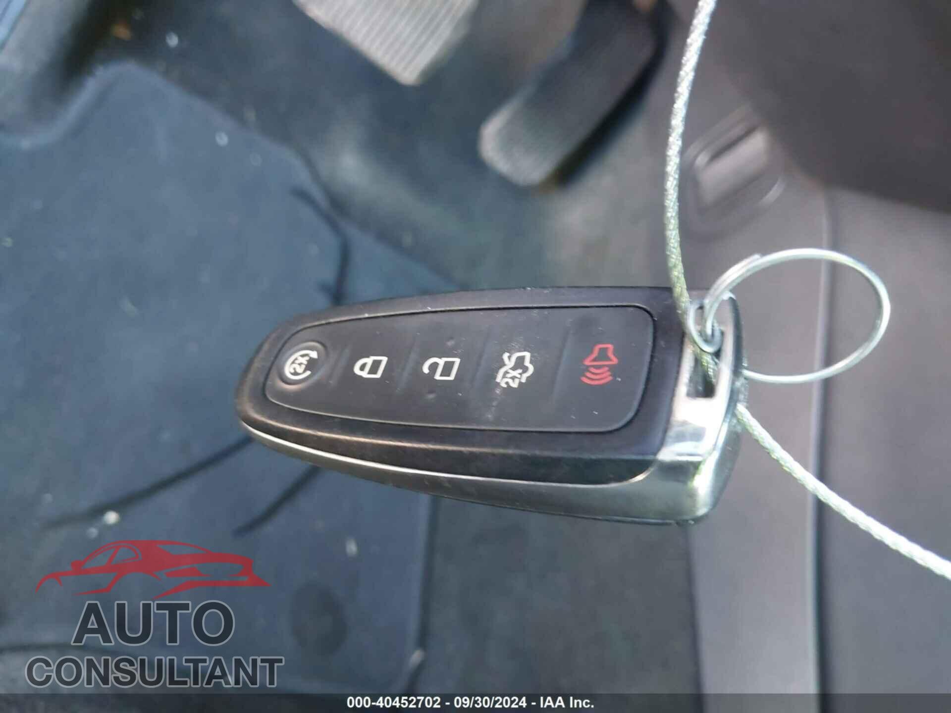 FORD TAURUS 2016 - 1FAHP2E85GG112115