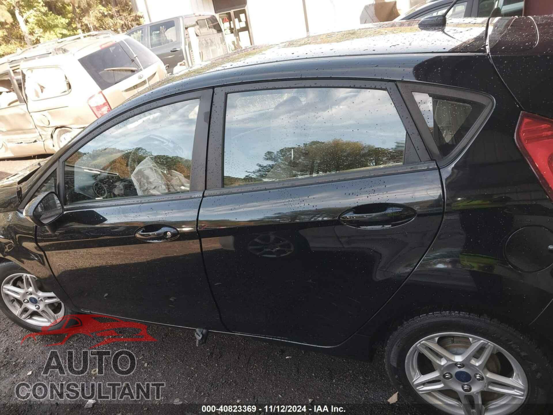 FORD FIESTA 2017 - 3FADP4EJ5HM118906