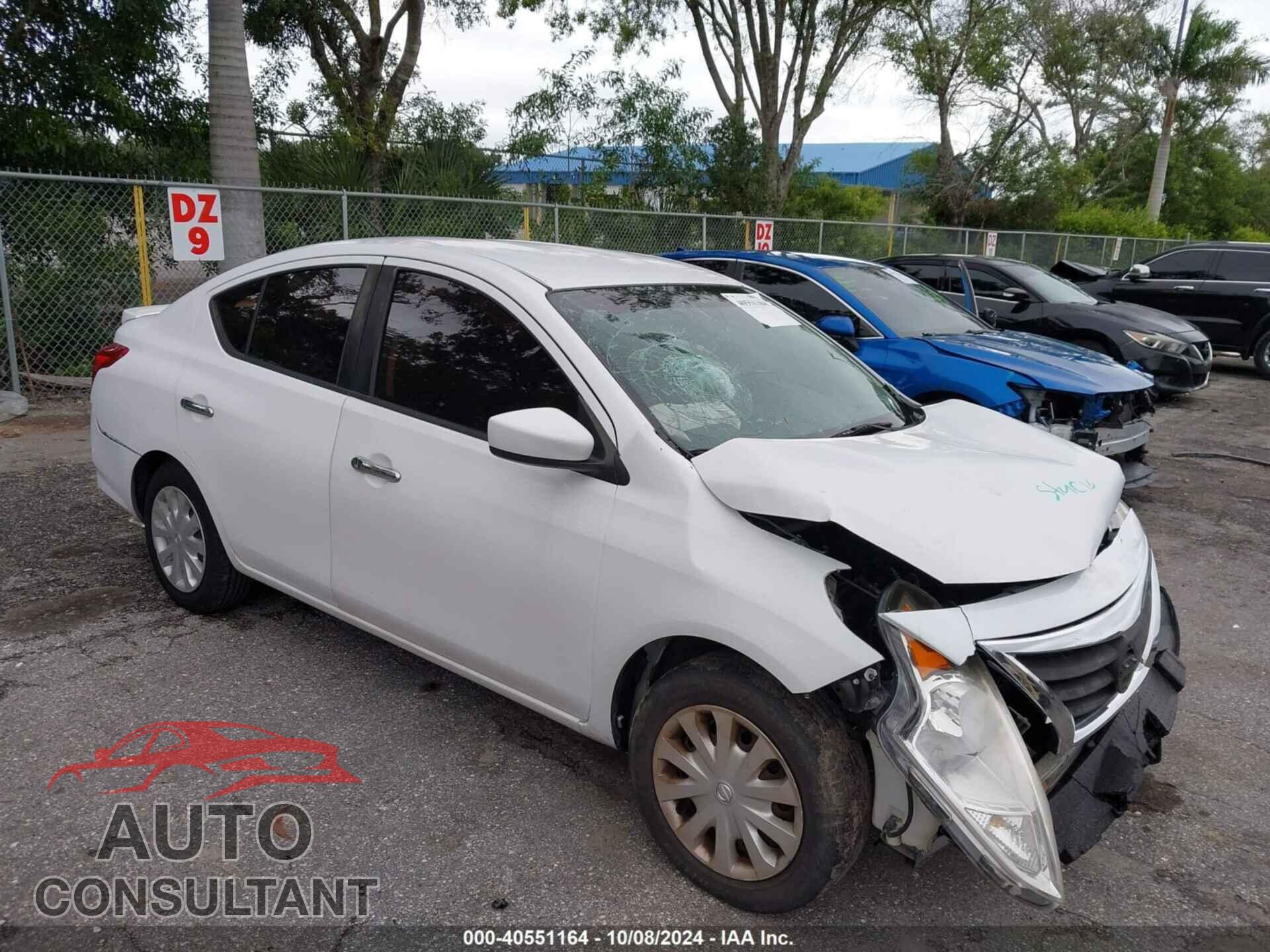 NISSAN VERSA 2017 - 3N1CN7AP3HL824286