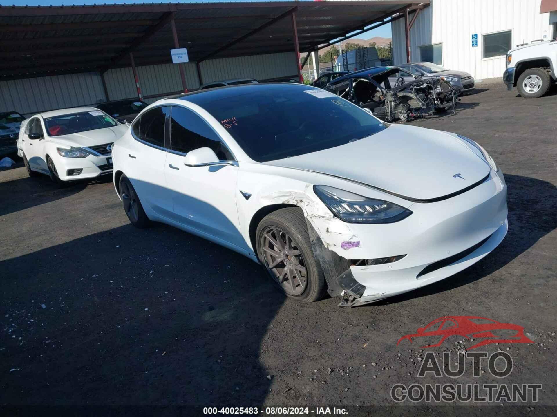 TESLA MODEL 3 2019 - 5YJ3E1EB8KF493350