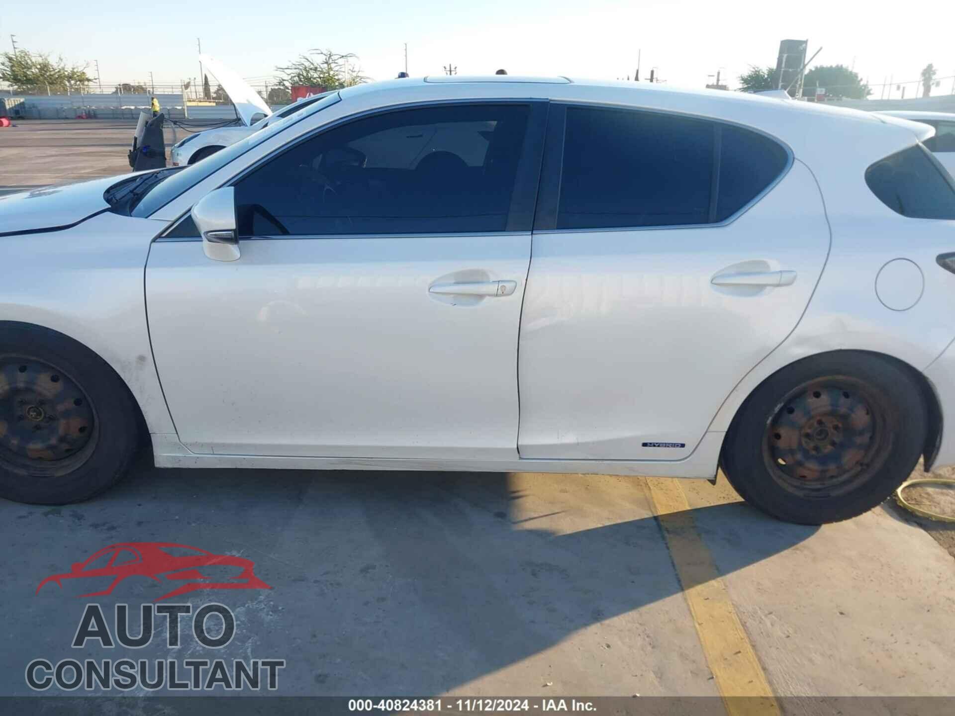 LEXUS CT 200H 2012 - JTHKD5BH3C2103174