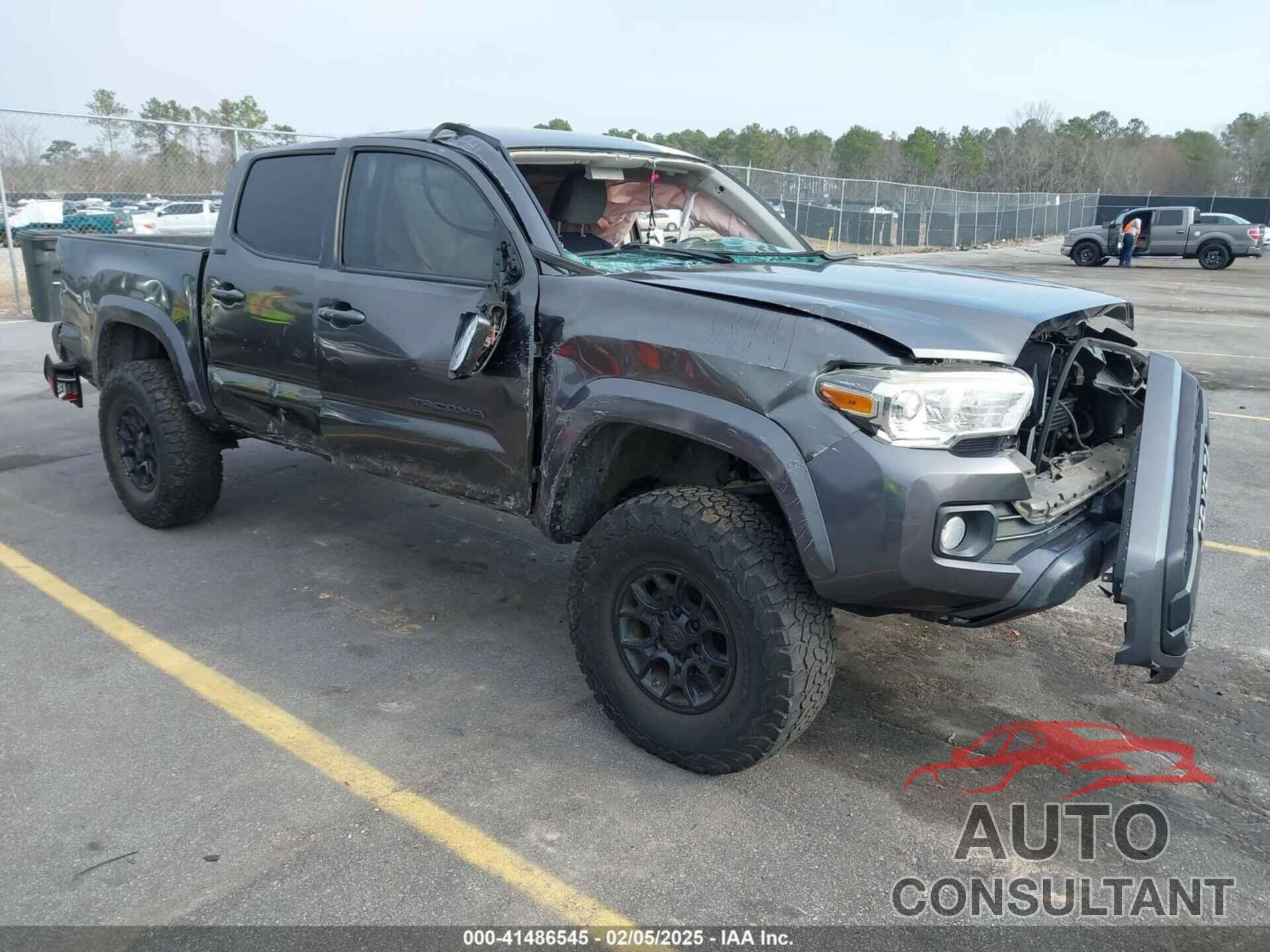 TOYOTA TACOMA 2019 - 3TMCZ5AN2KM223876
