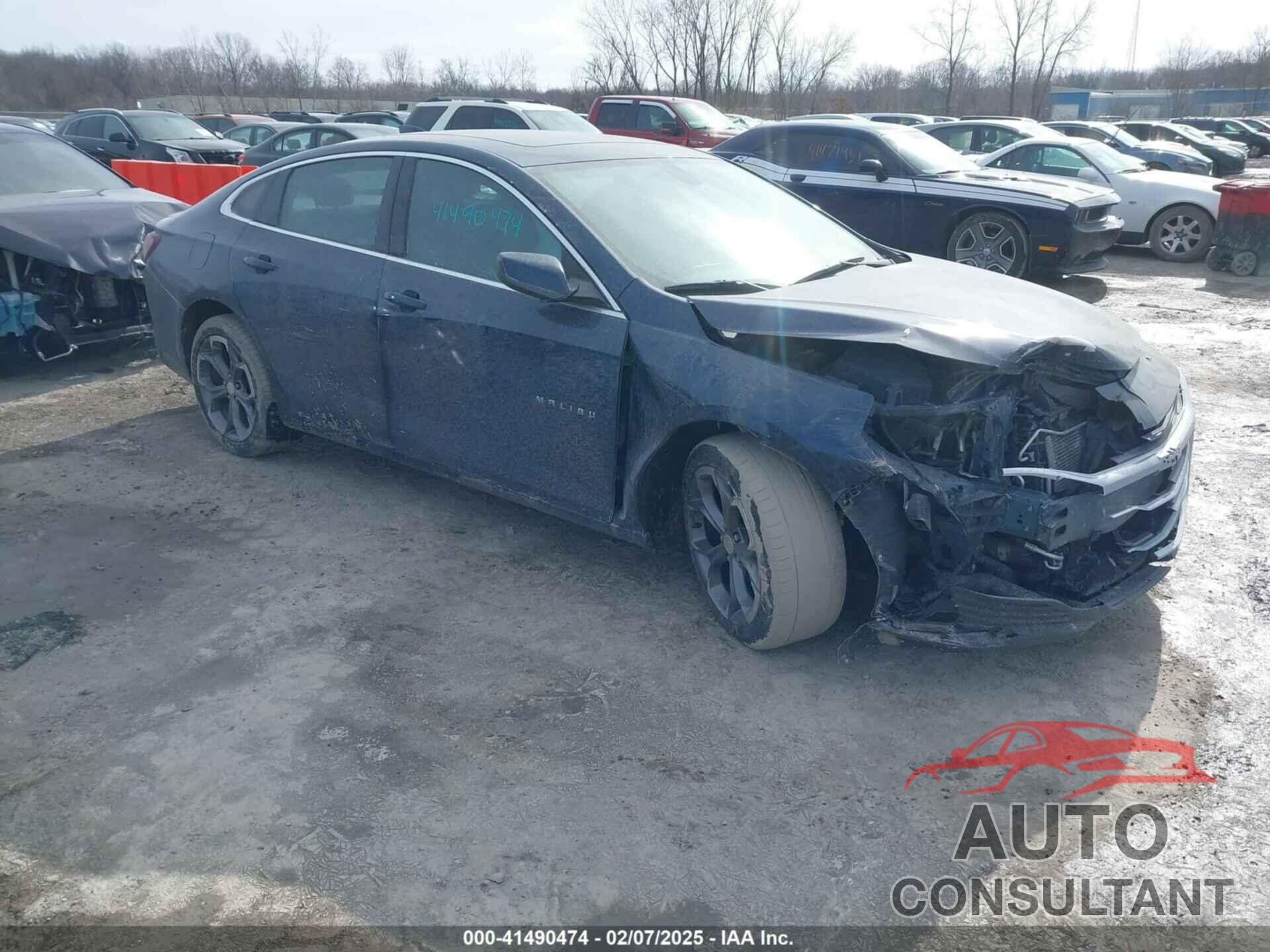 CHEVROLET MALIBU 2021 - 1G1ZD5ST7MF074950