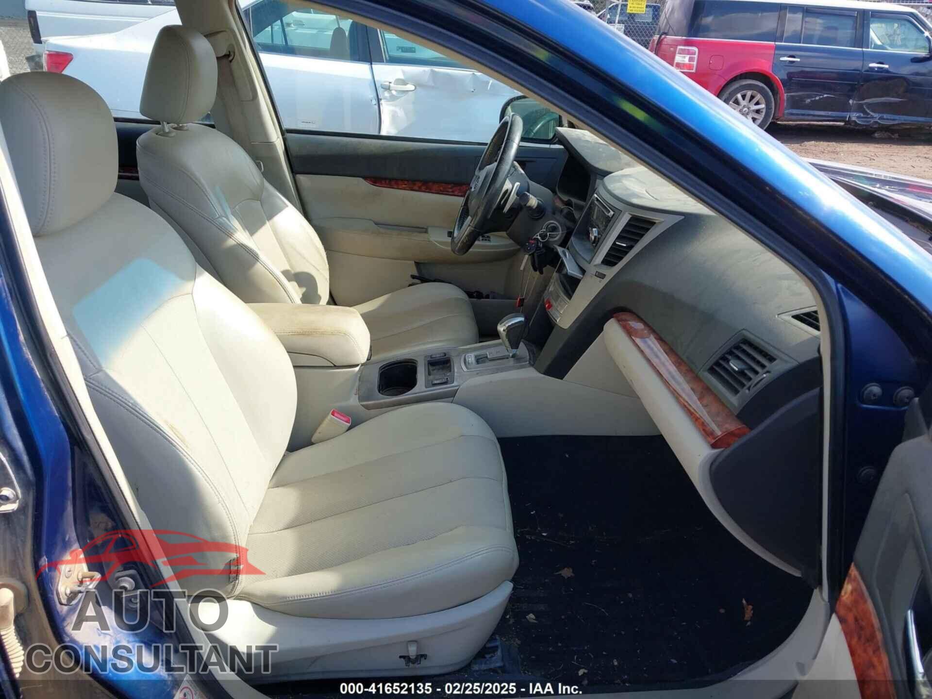 SUBARU LEGACY 2011 - 4S3BMEJ63B2217823